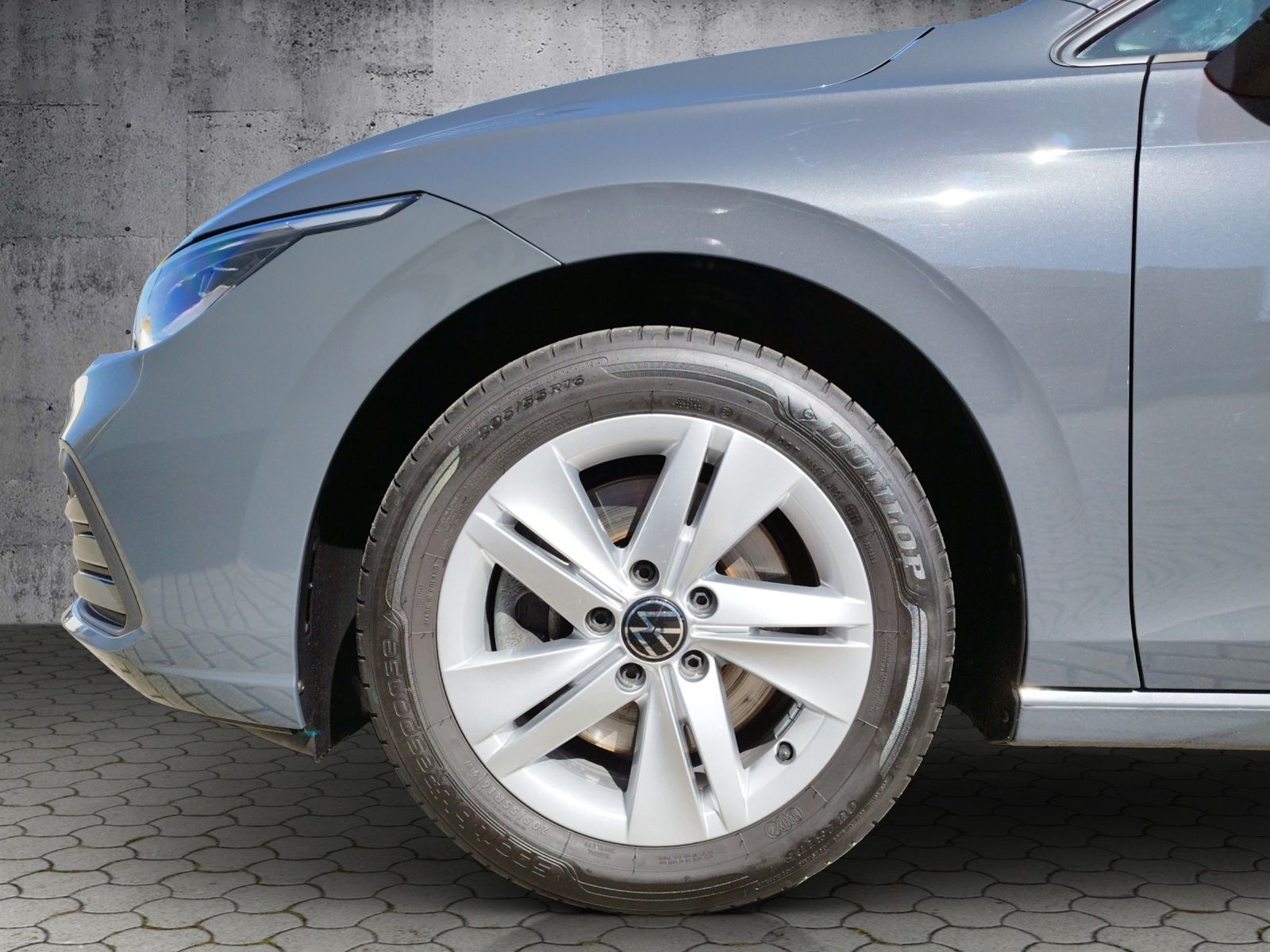 Volkswagen Golf VIII Variant Life 2.0 TDI DSG - Samsaru's Car Outlet