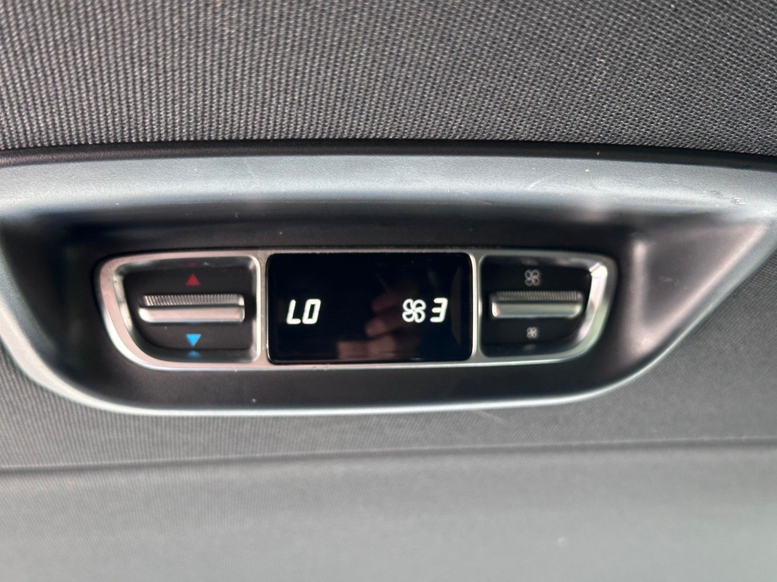 Mercedes-Benz V 250 - Samsaru's Car Outlet