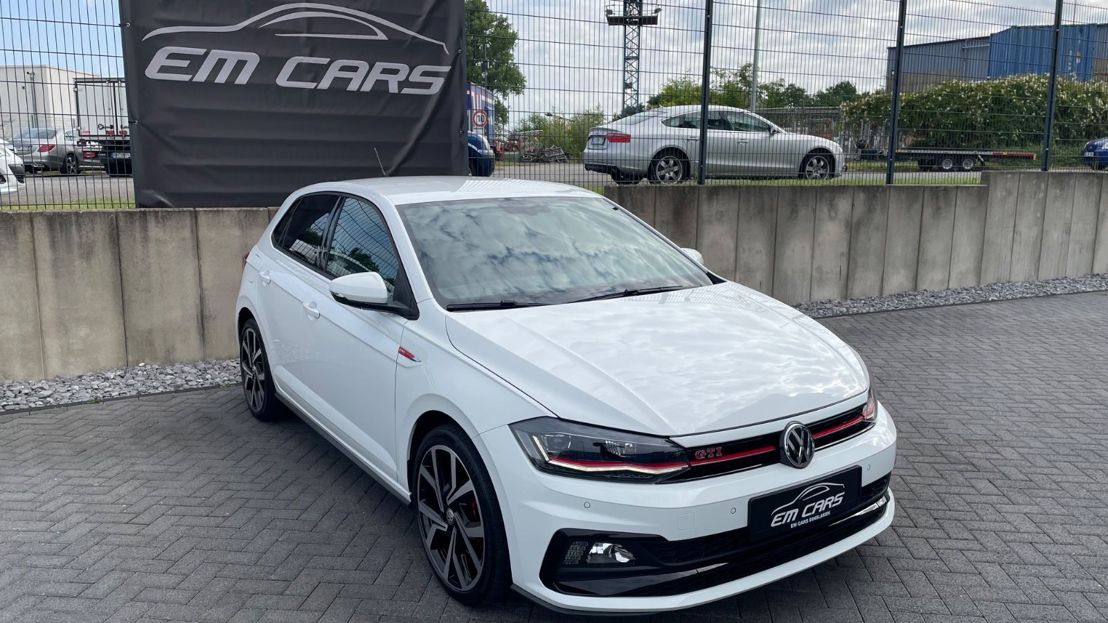 Volkswagen Polo VI GTI - Samsaru's Car Outlet