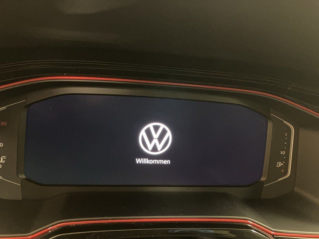 Volkswagen Polo GTI 2.0 TSI DSG Edition 25 Pano Matrix DCC