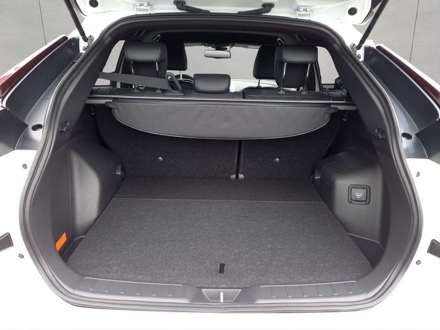 Mitsubishi Eclipse Cross Plug-In Hybrid 4WD Select