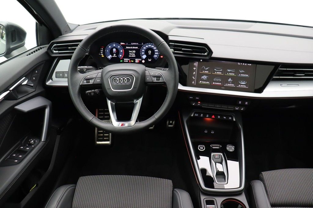 Audi A3 Sportback 35 TDI S line - Samsaru's Car Outlet