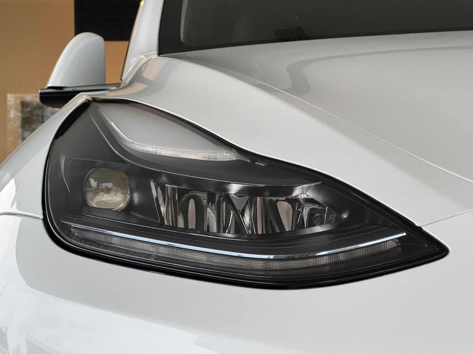 Tesla Model Y Premium Lang Range Allrad/581km 93% /AHK