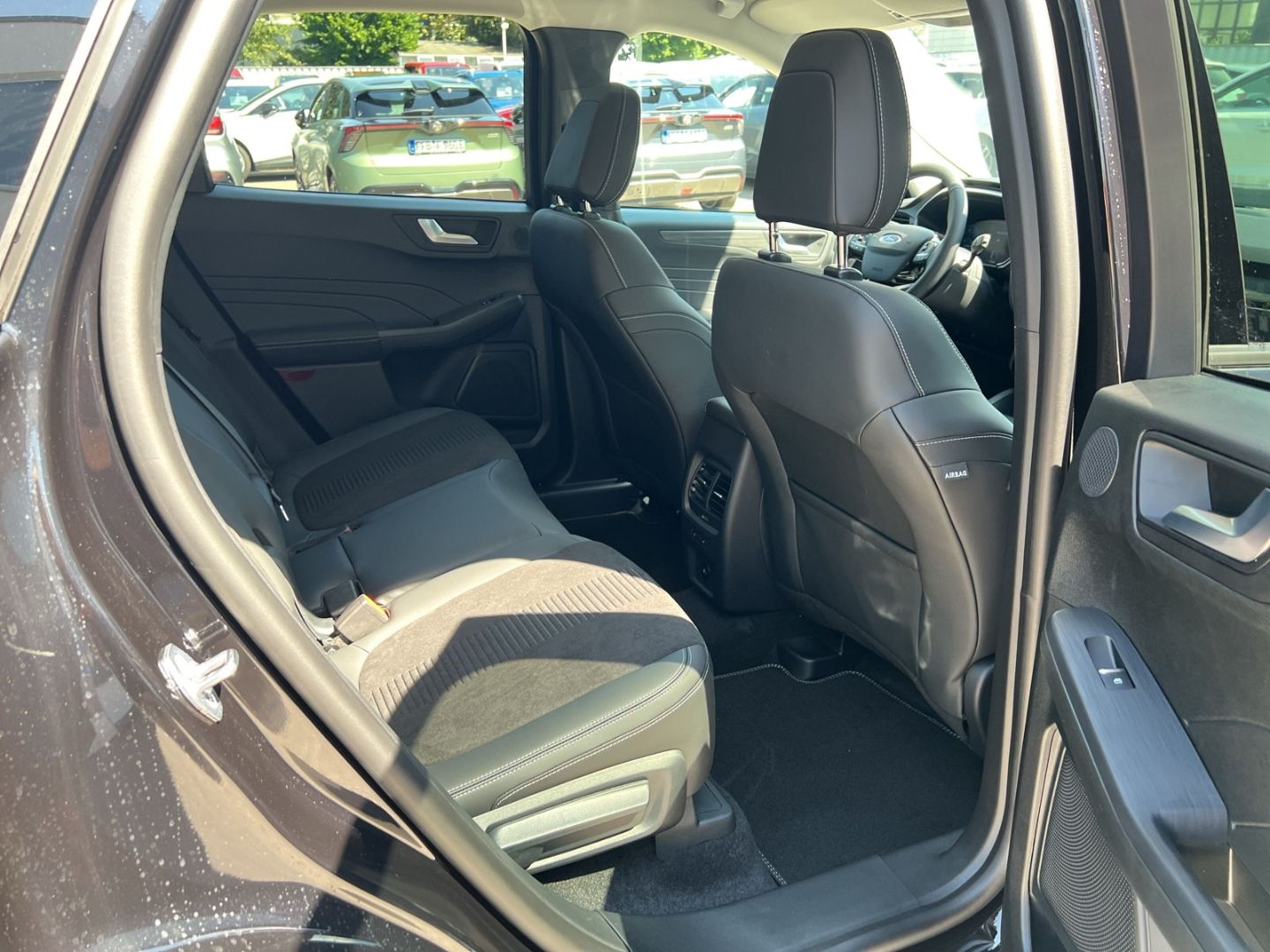 Ford Kuga Active X PHEV - Samsaru's Car Outlet