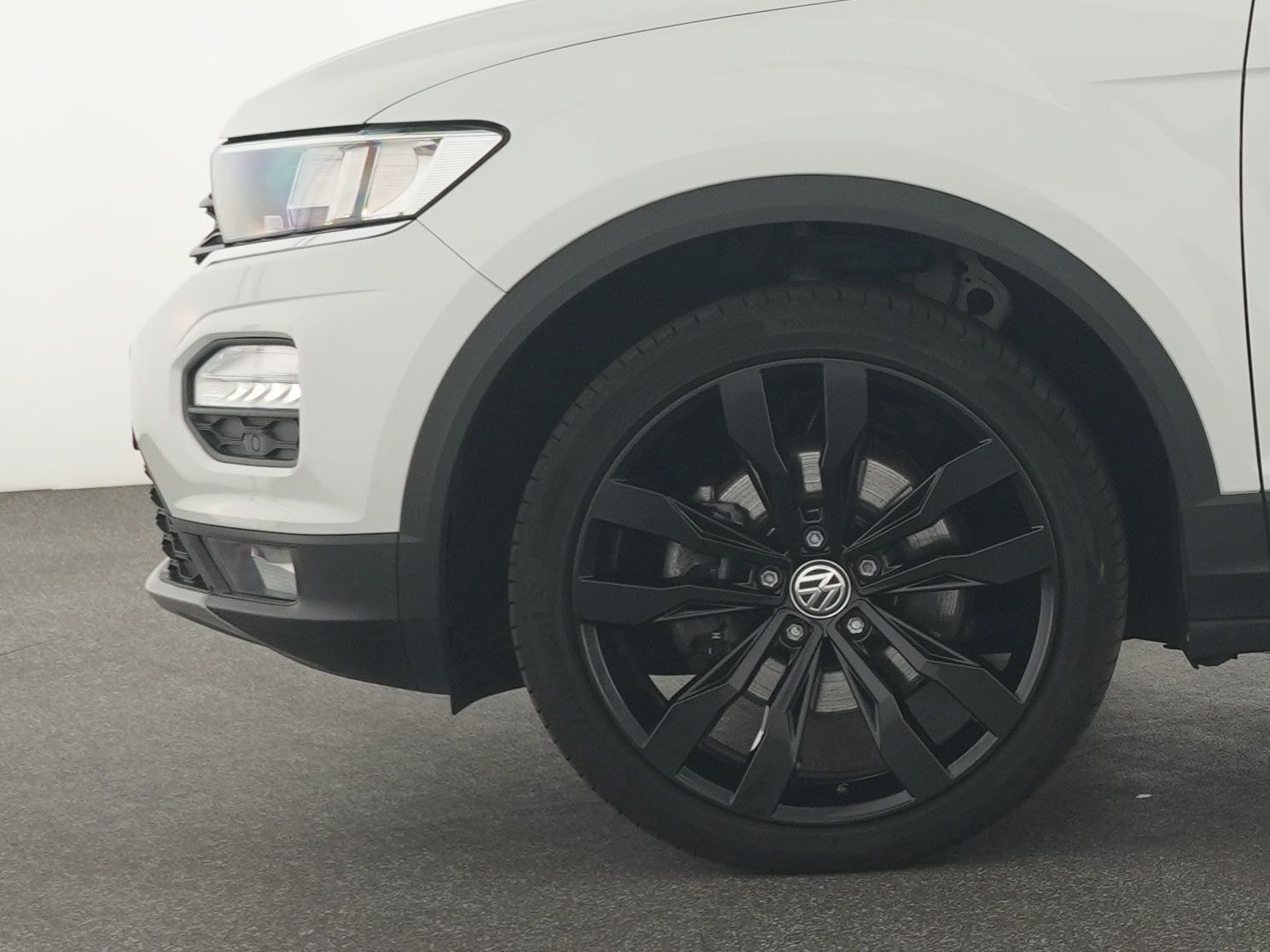 Volkswagen T-Roc Style - Samsaru's Car Outlet