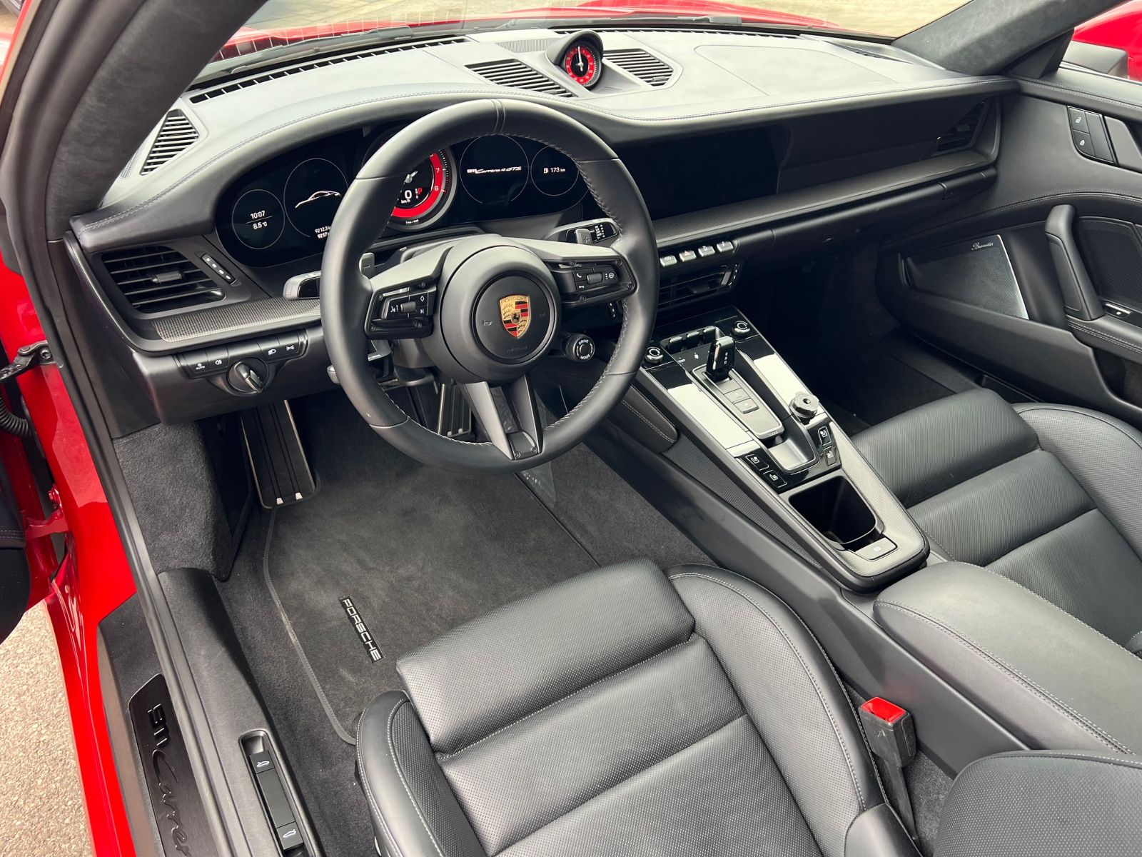 Porsche 911 Carrera 4 GTS BURM.LIFT.CHRONO.AERO KIT