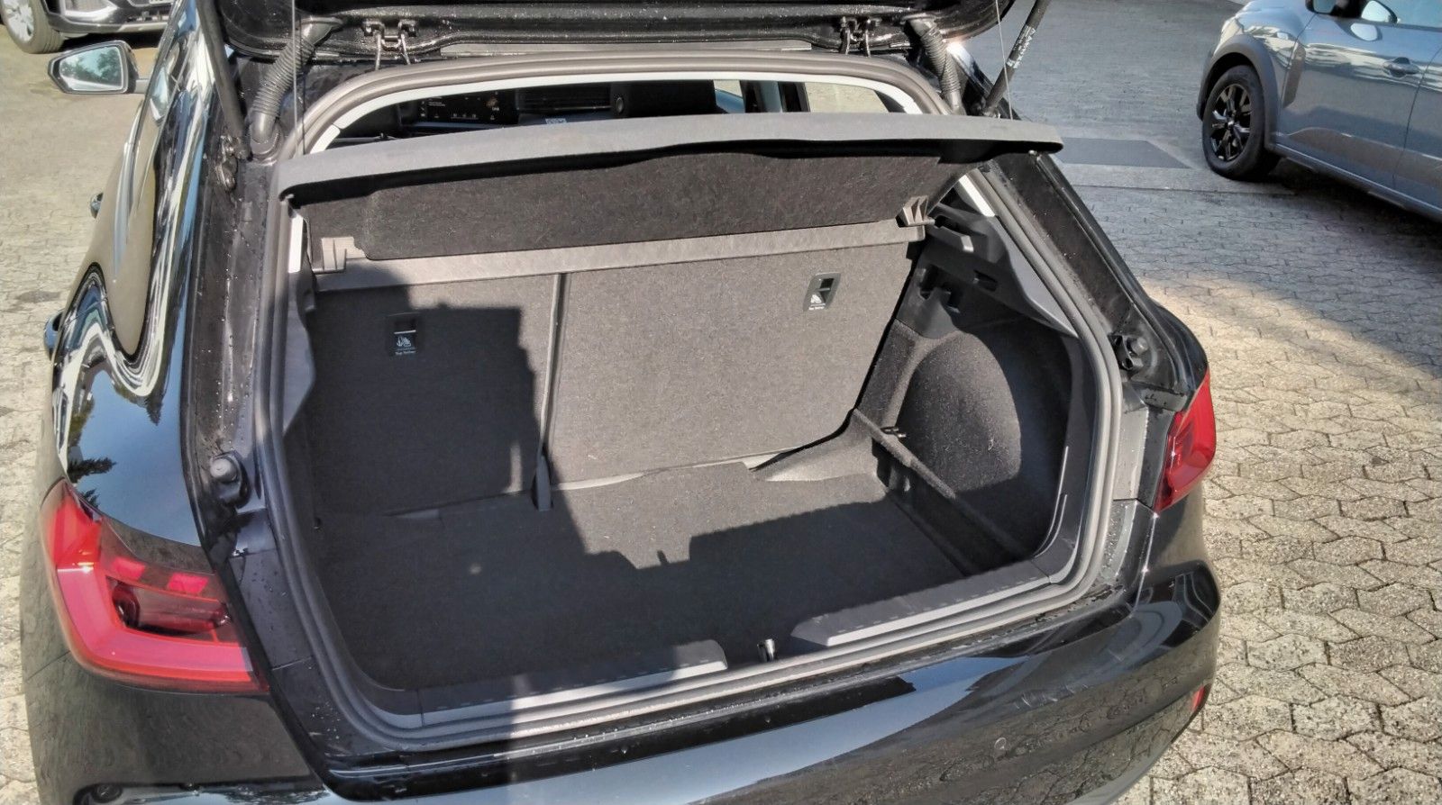 Audi A1 Sportback 30 TFSI DSG LED TEMPOMAT VIRTUELL