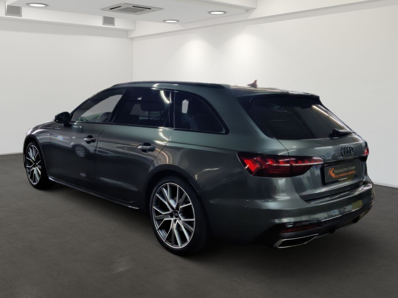 Audi A4 Avant 40 TDI s-line CompetitionPlus - Samsaru's Car Outlet