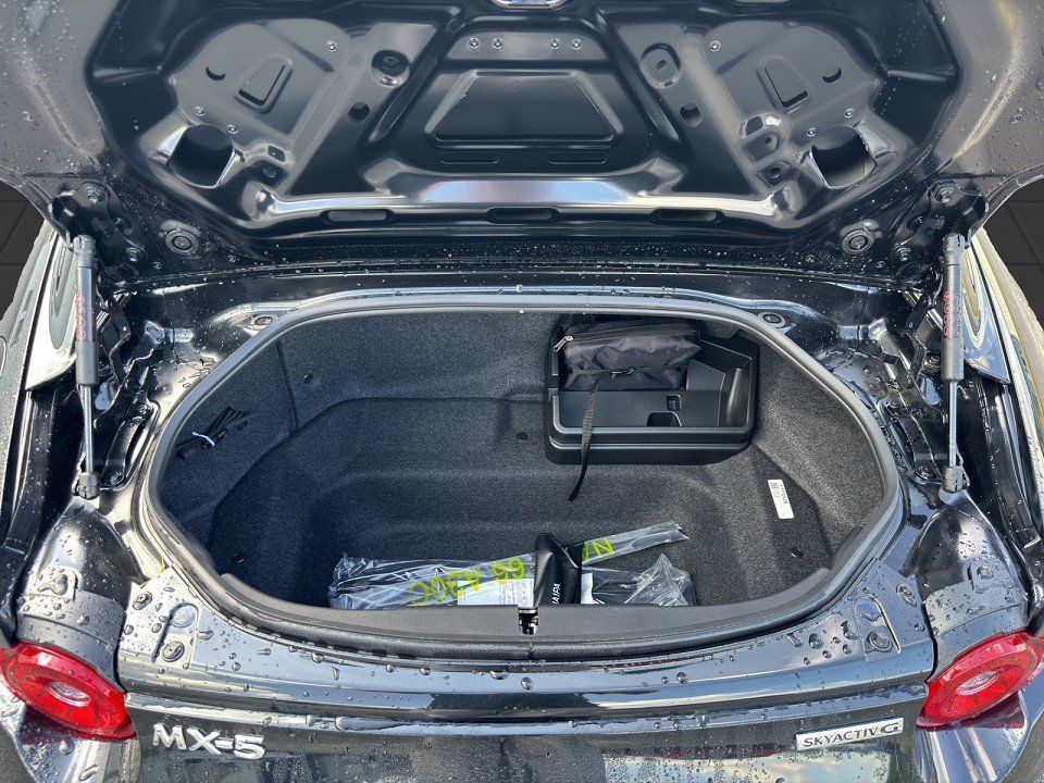 Mazda MX-5 1.5L SKYACTIV-G (132 hp)