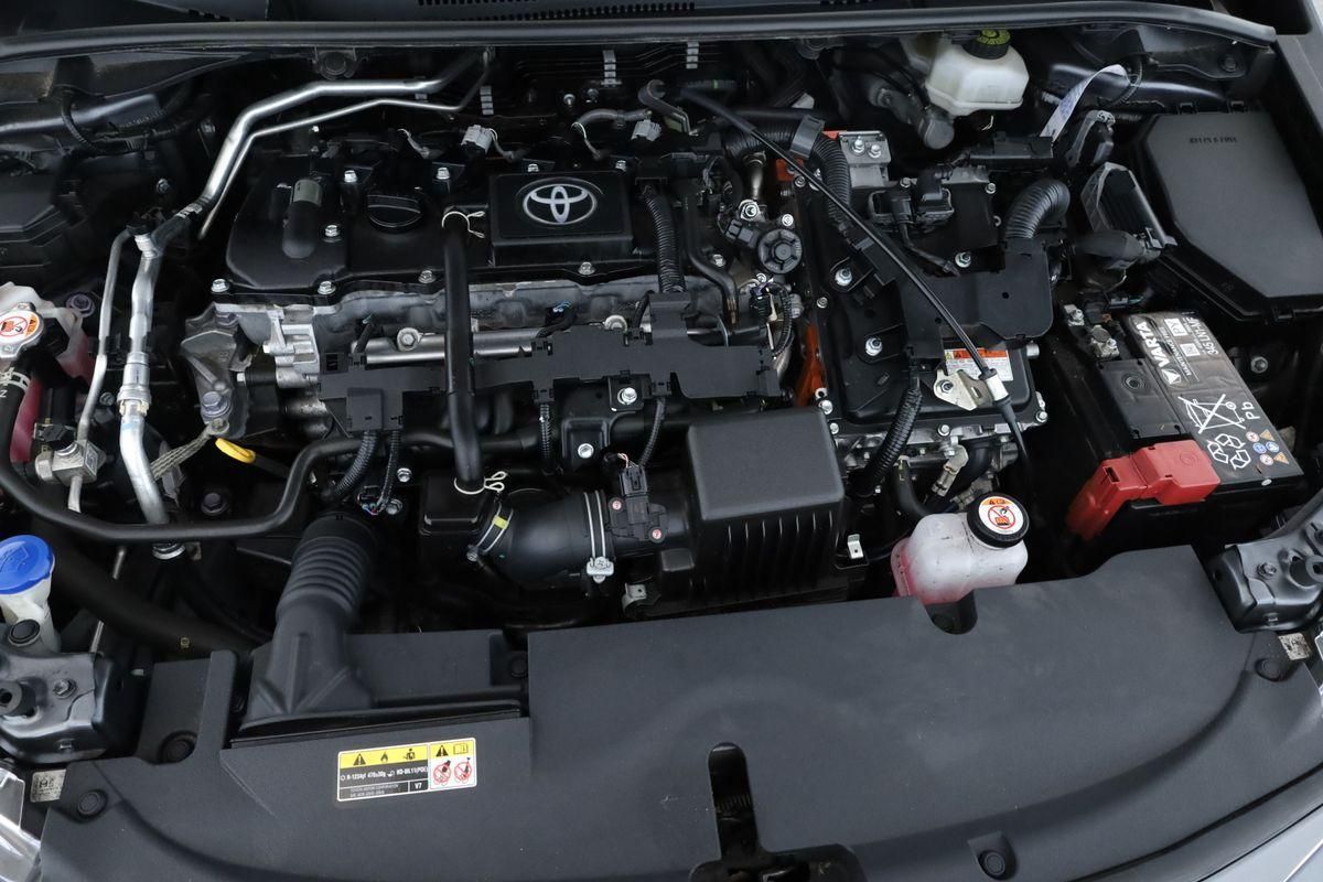 Toyota Corolla Touring Sports 1.8 CVT Team D Navi Kam