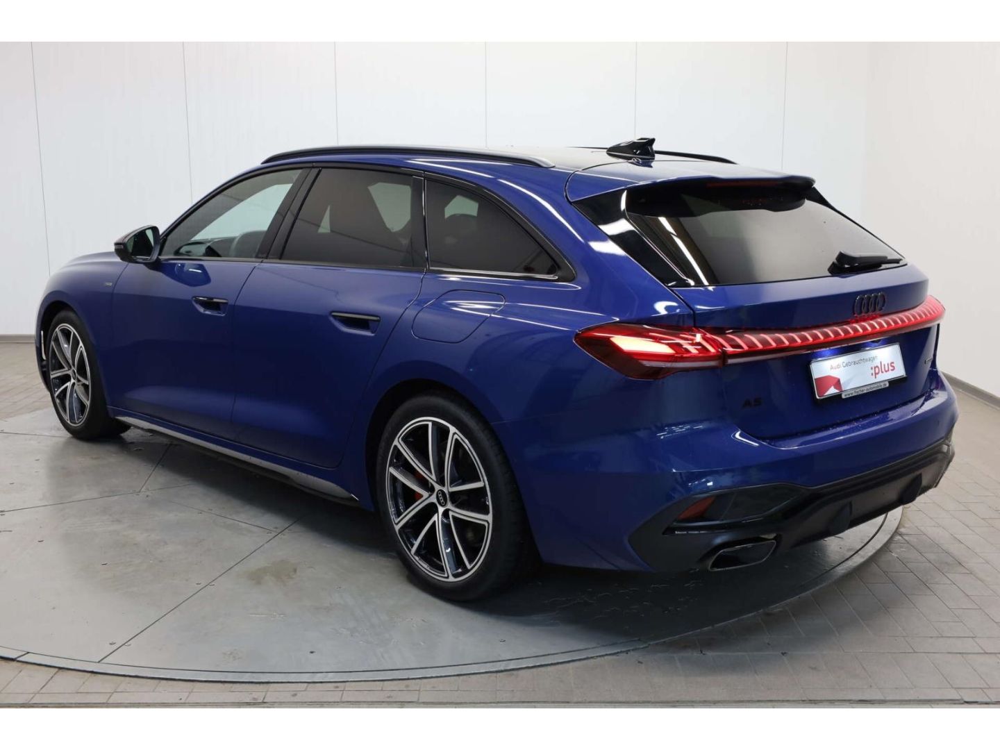 Audi A5 Avant e-hybrid quattro S line AHK/P-Dach/360