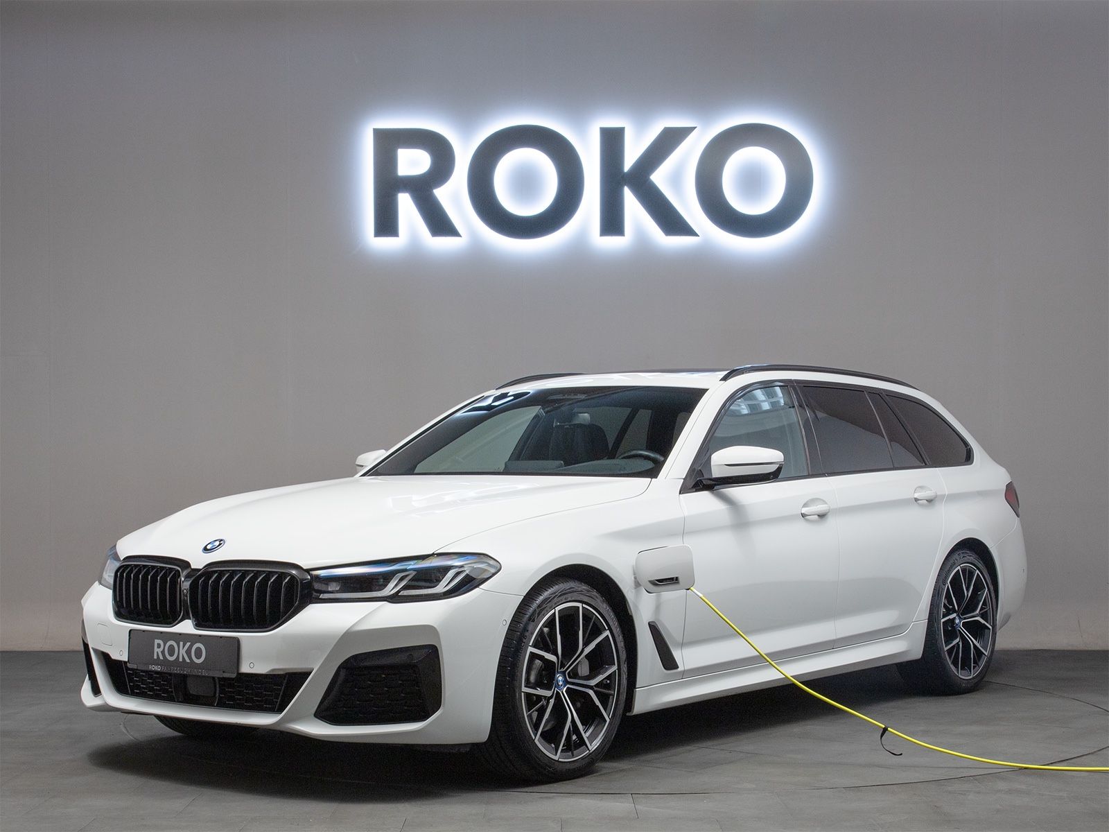 BMW 530e xD M-Sport 360°LenkHz.HuD Sitzlüft.PANO