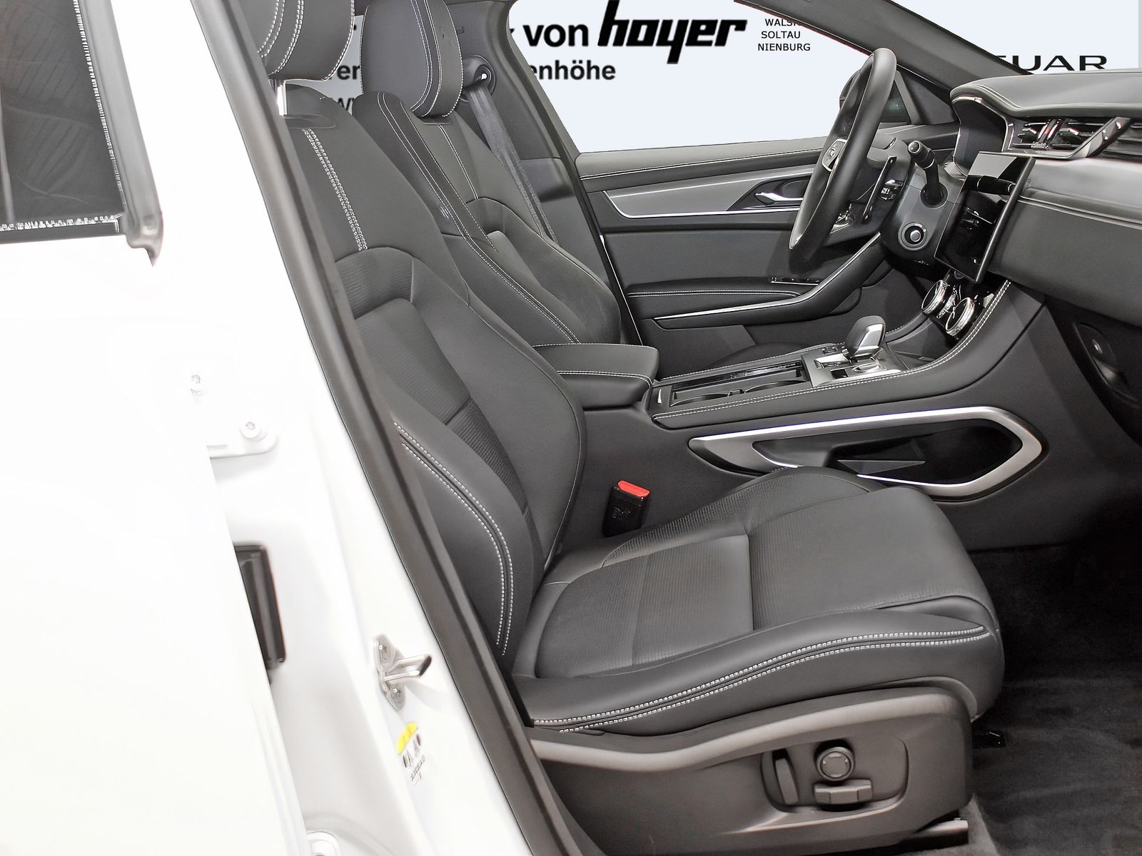 Jaguar F-Pace D300 AWD R-Dynamic SE inkl. Winterkomplet