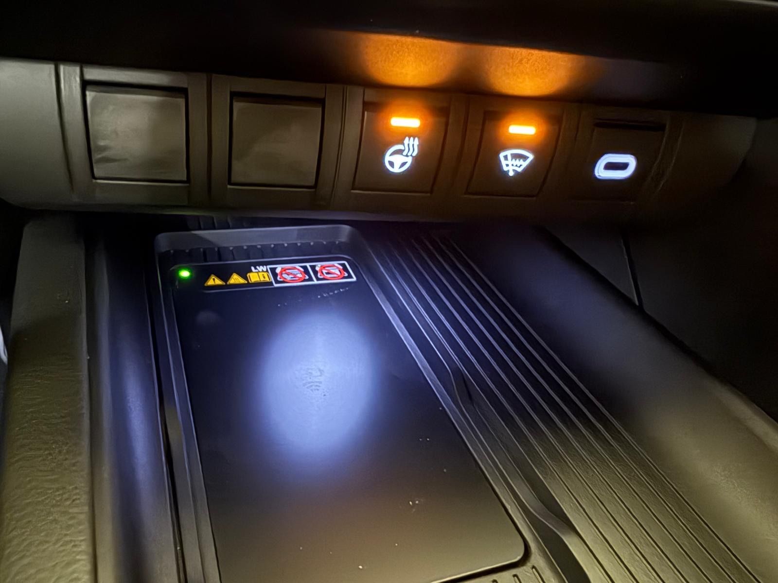 Toyota RAV 4 HYBRID-4x4-LED-LEDER-KAMERA-MOD. 2024