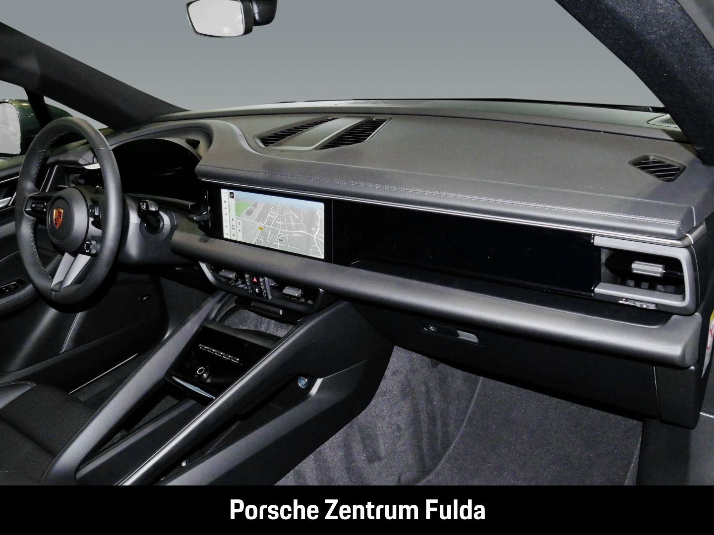 Porsche Macan 4 - Samsaru's Car Outlet