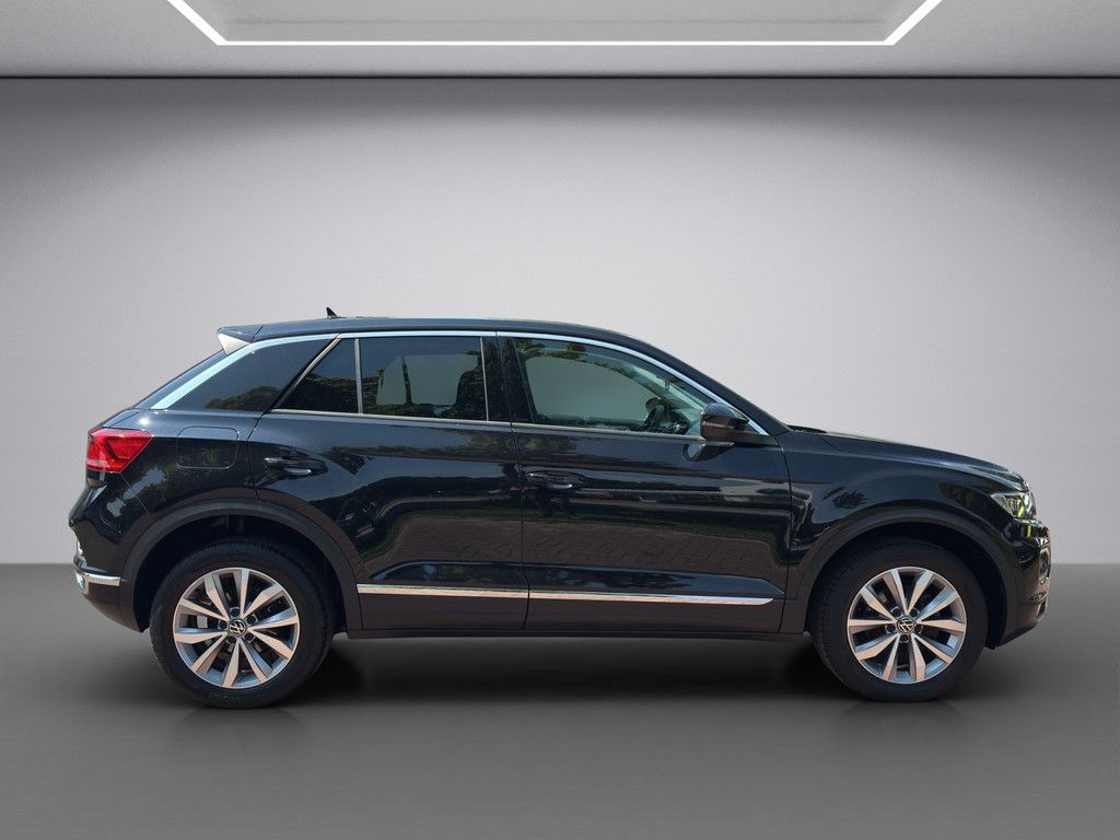 Volkswagen T-Roc 1.5 TSI Style DSG - Samsaru's Car Outlet