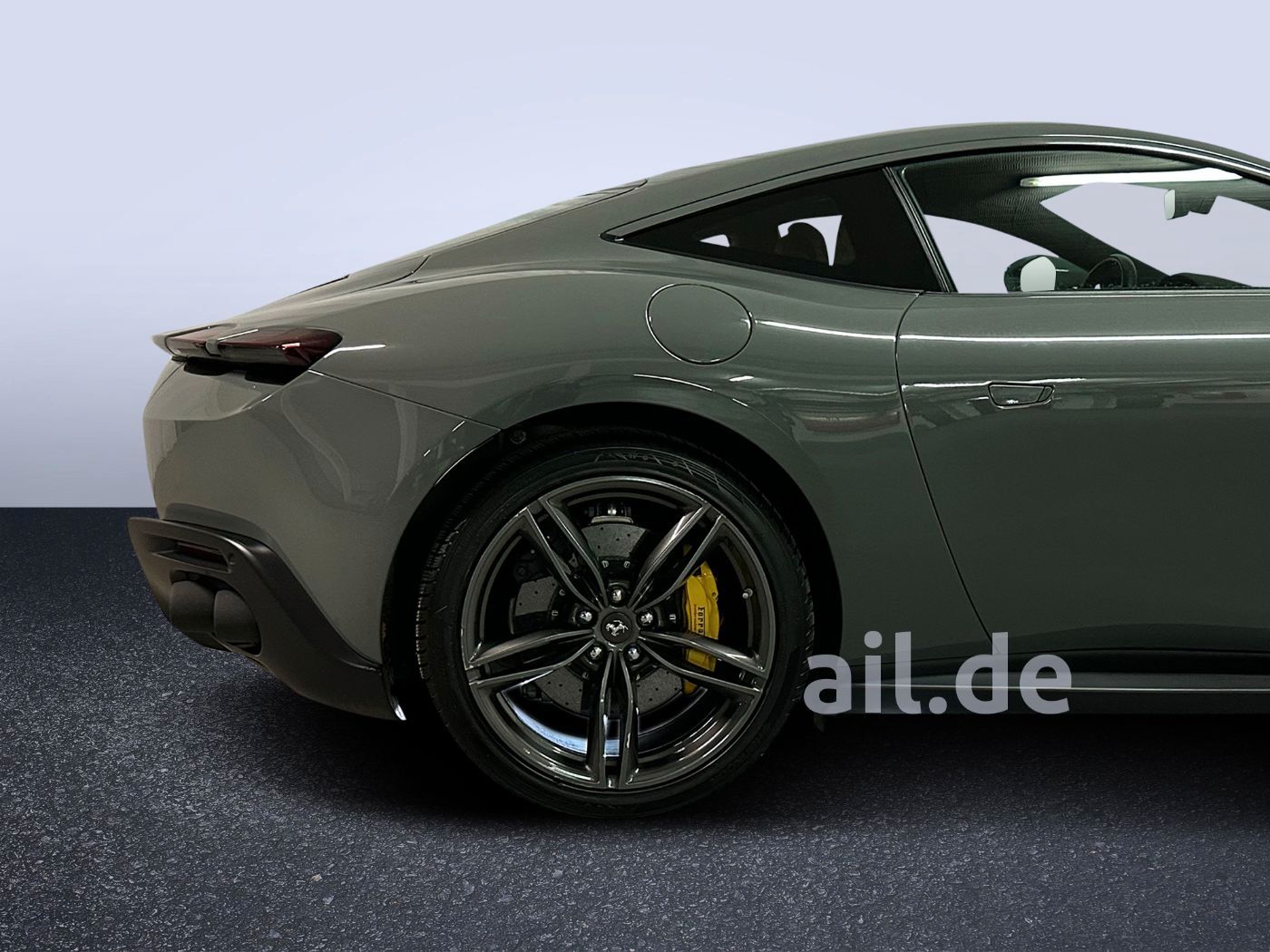 Ferrari Roma Grigio Medio MATRIX