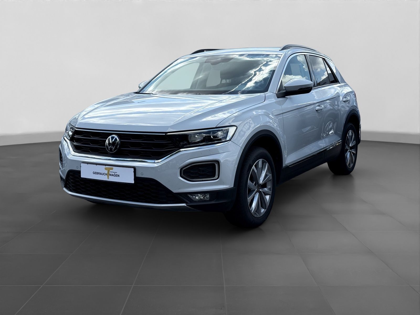 Volkswagen T-Roc 1.5 TSI DSG STYLE - Samsaru's Car Outlet