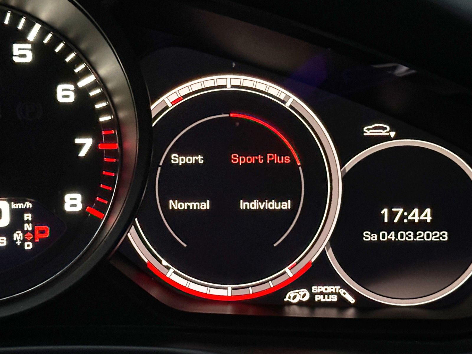 Porsche Panamera GTS SOURROUND VIEW PDCC PTVPLUS SOFORT