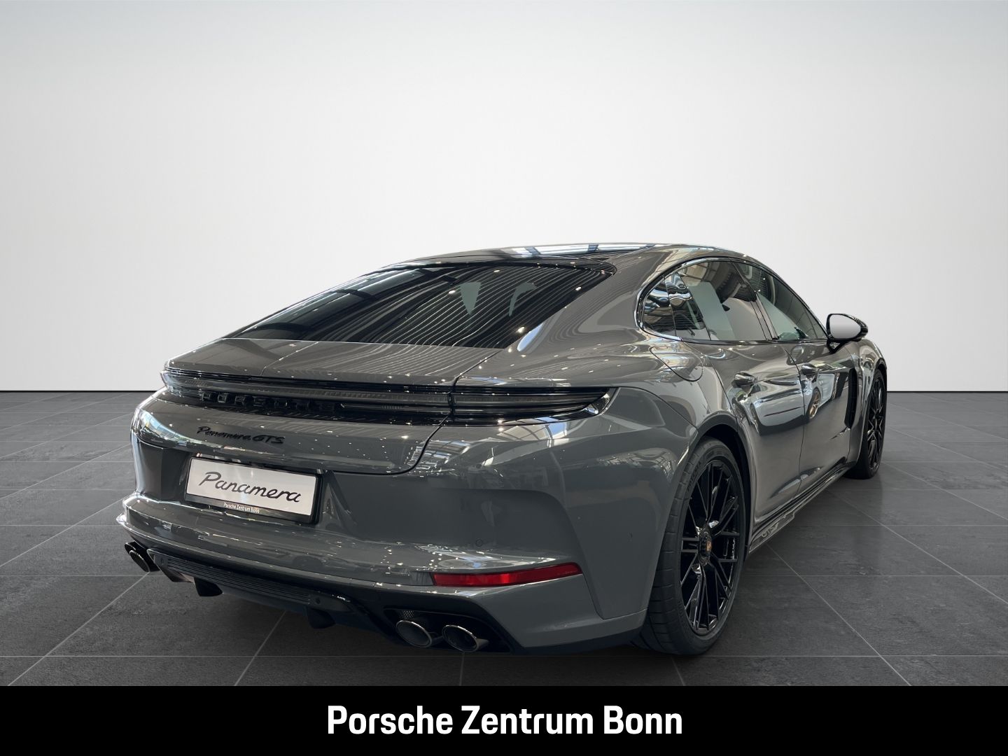 Porsche Panamera GTS BOSE Sport Chrono Sportabgasanlage