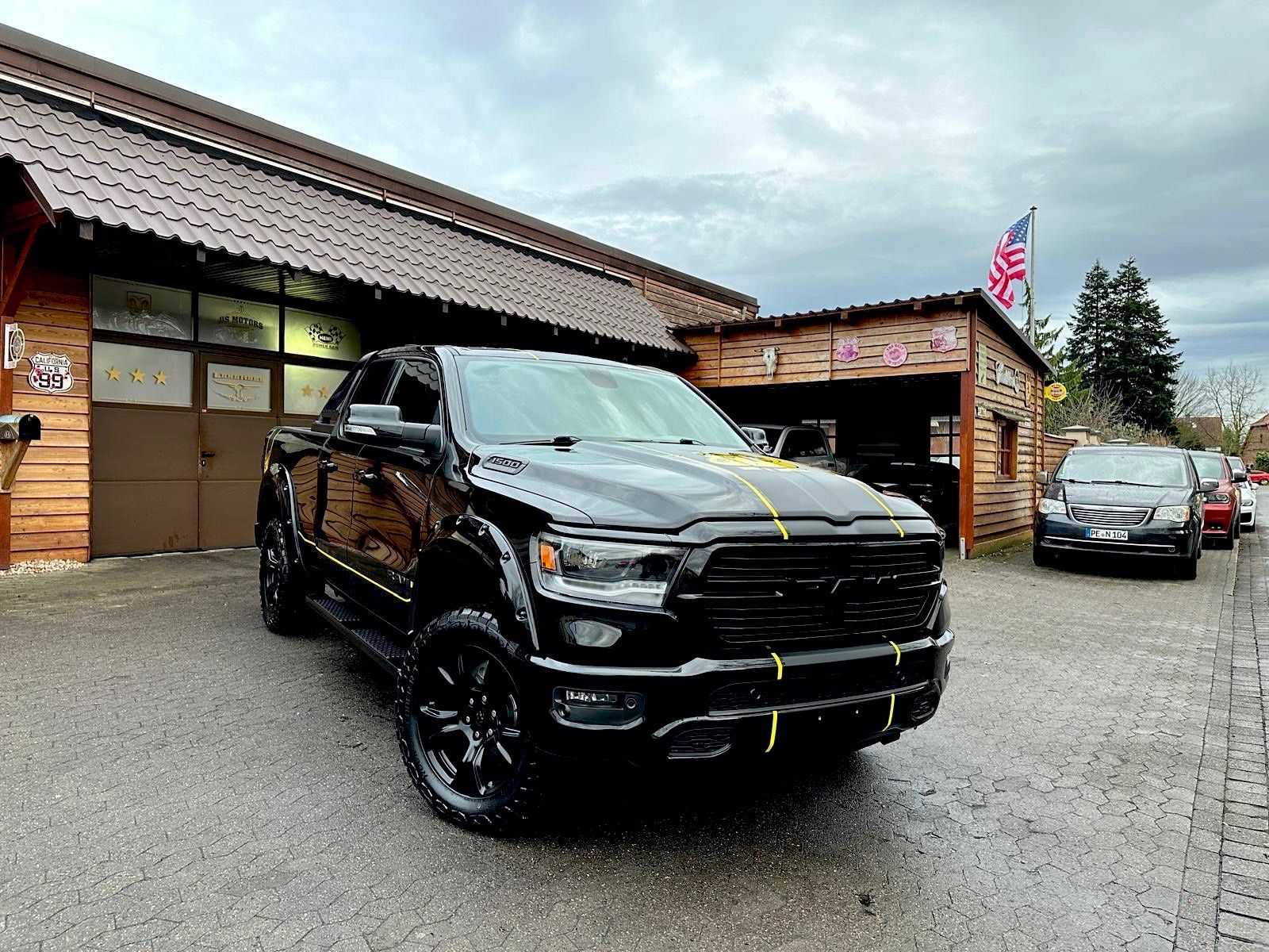 Dodge 5.7 V8*LIFT*BÜGEL*OFFROAD*AHK*NAVI*LED*GARANTIE