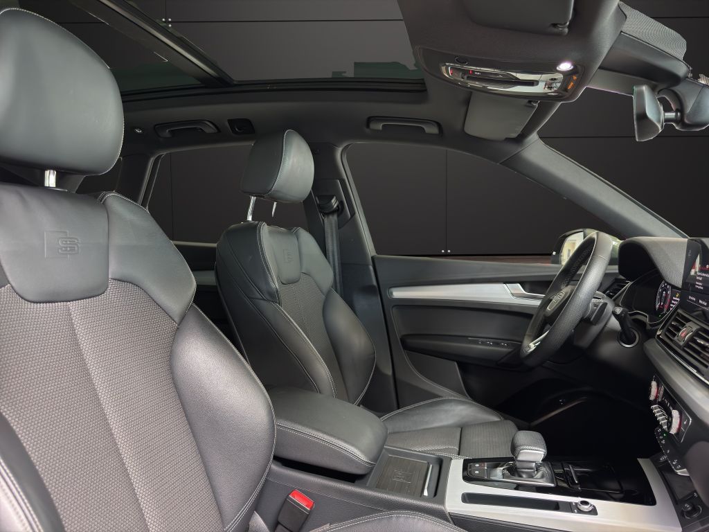 Audi Q5 50 TFSIe quattro S tronic S-line - Samsaru's Car Outlet