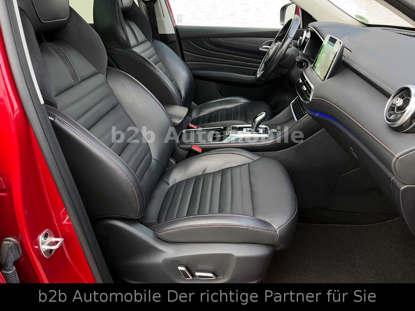 MG EHS Luxury PHEV/Pano/Key/LED/Virtual/18Zoll/360°