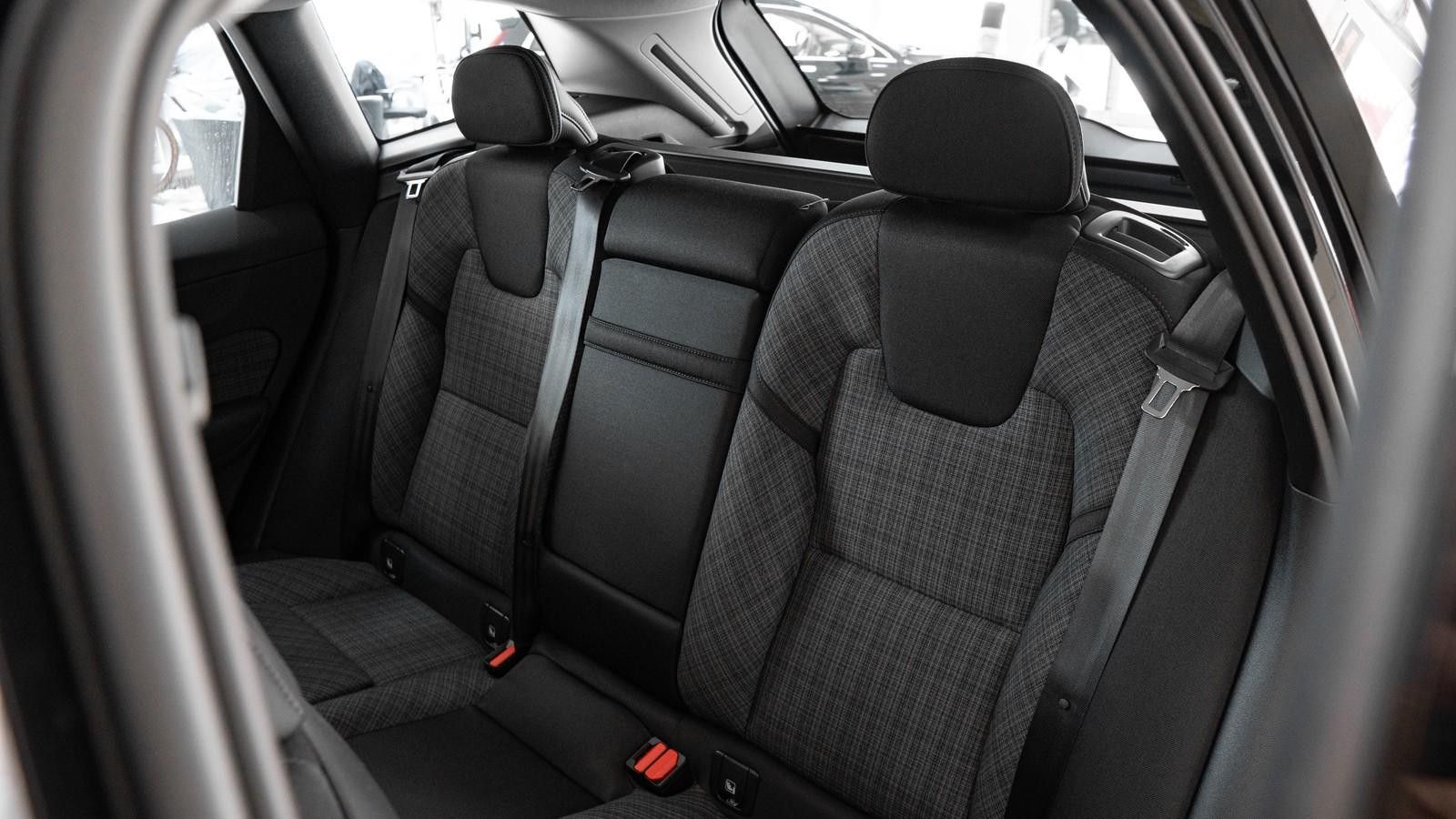 Volvo XC 60 - Samsaru's Car Outlet