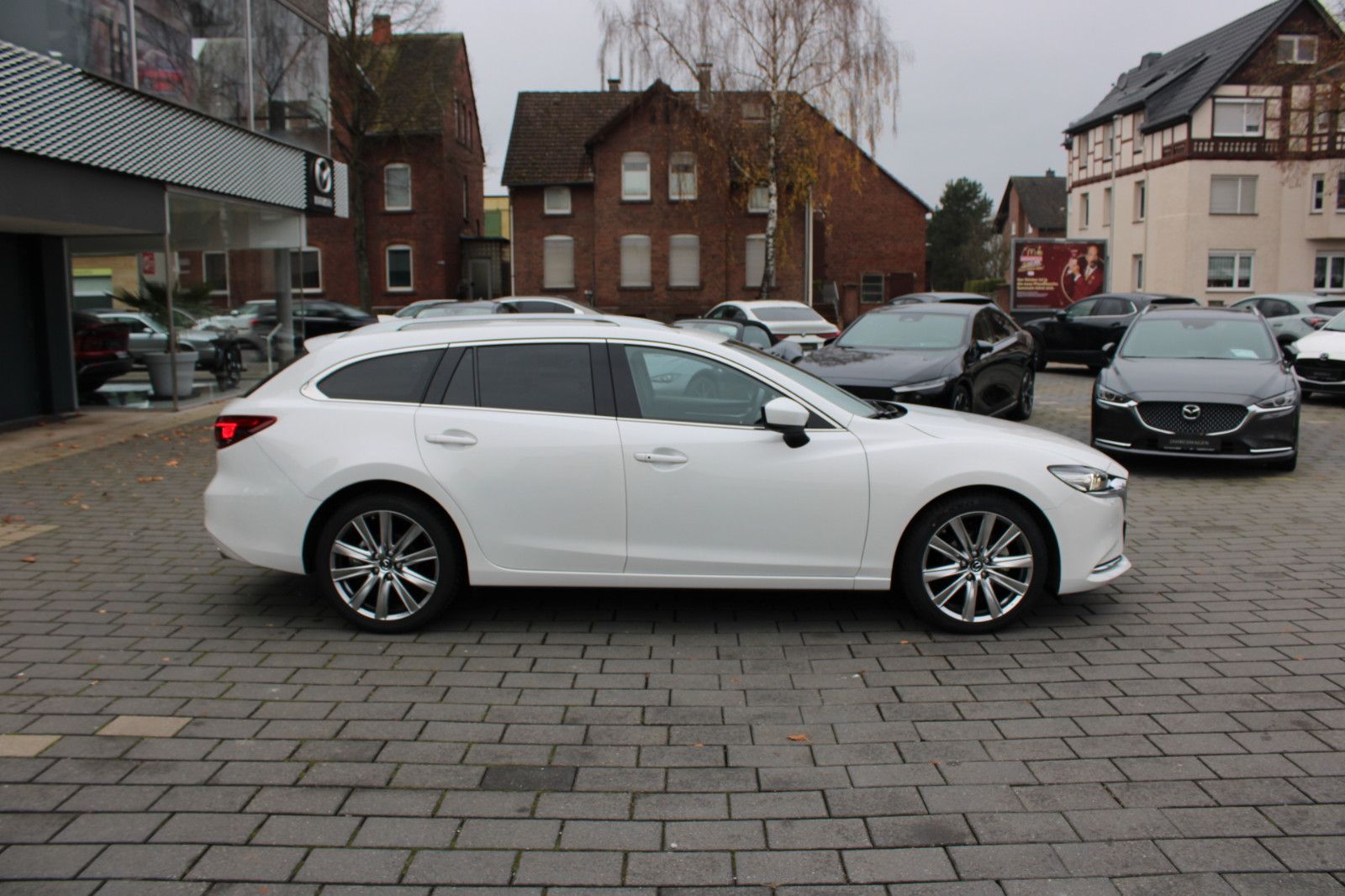 Mazda 6 Kombi TAKUMI*LEDER*360*HUD*BOSE*ACC*GSD*