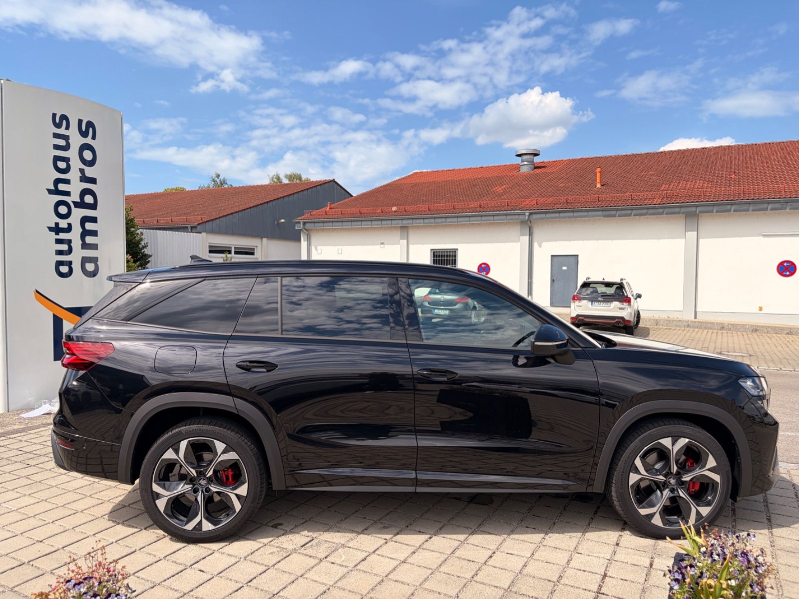 Skoda Kodiaq 2.0 TSI 195 kW 4x4 RS 20Z*AHK*HUD*ACC*DCC