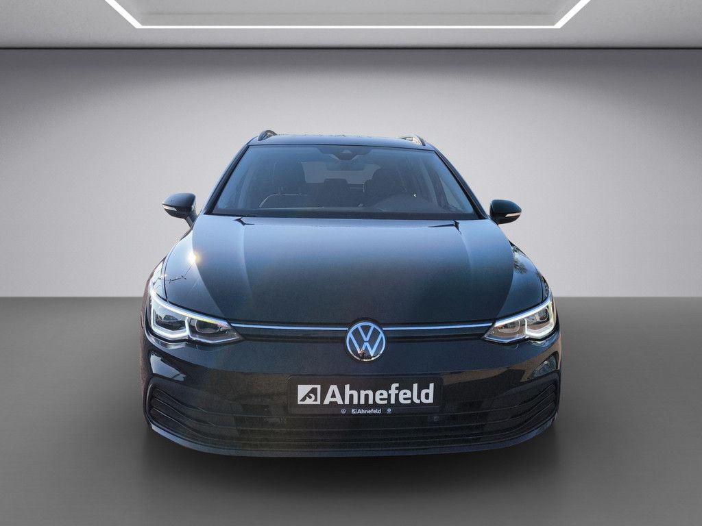 Volkswagen Golf VIII Variant Life - Samsaru's Car Outlet