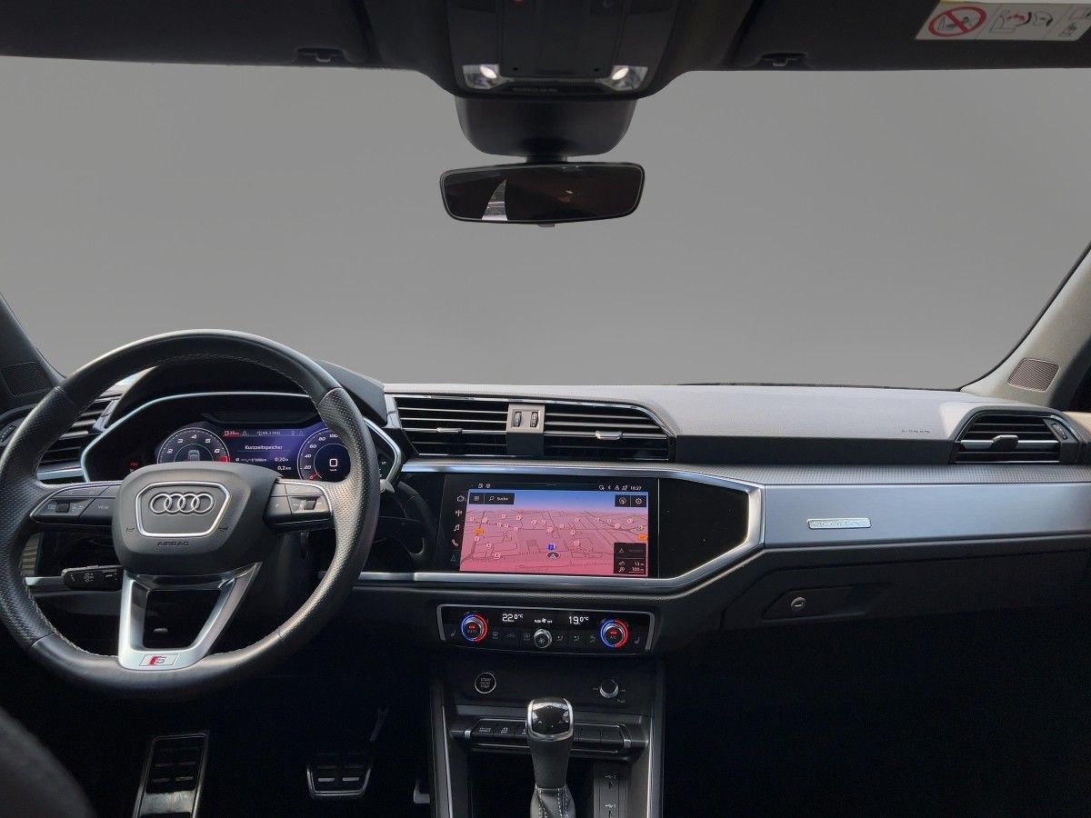 Audi Q3 Sportback 45 TFSI S line quattro S tronic - Samsaru's Car Outlet