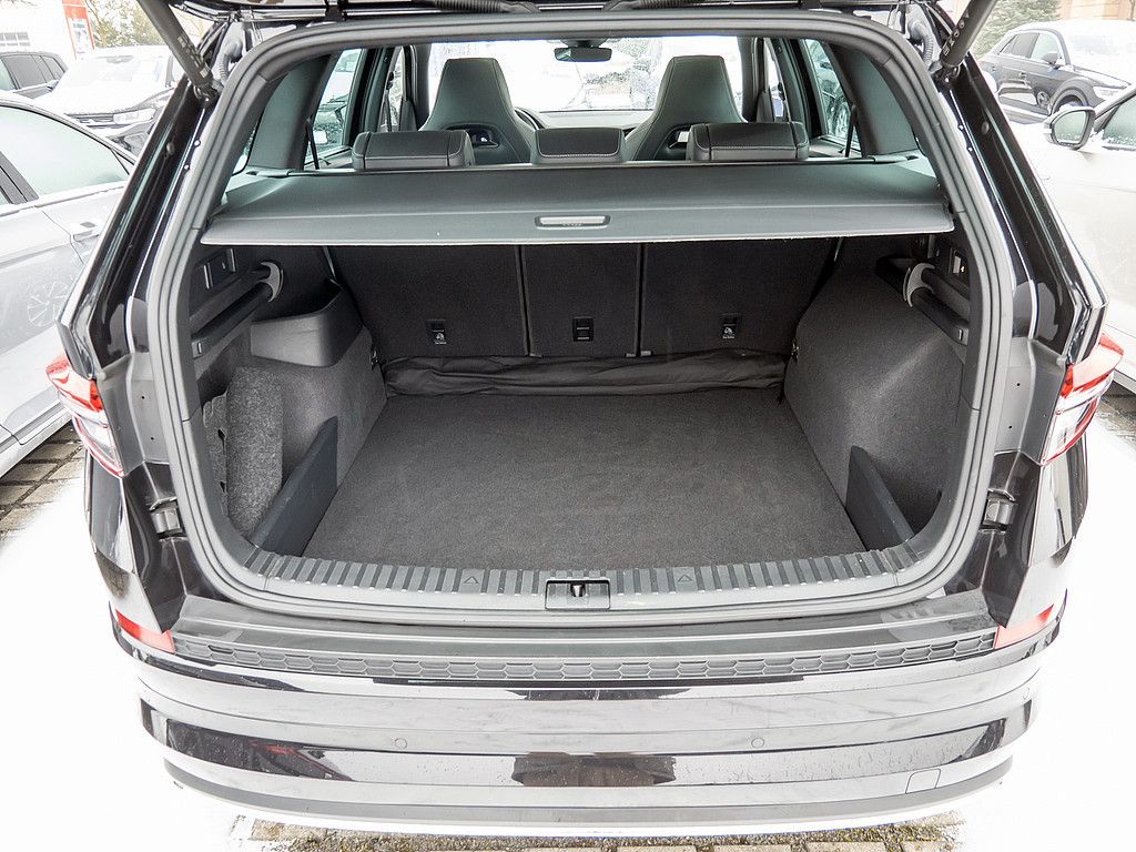 Skoda Kodiaq 2.0 TDI Sportline 4x4 ACC LED PANO 360°