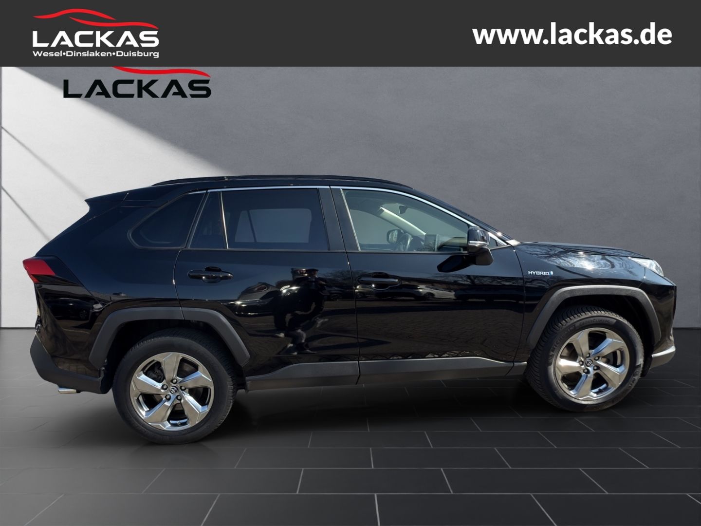 Toyota RAV 4 Hybrid 4x2 - Samsaru's Car Outlet