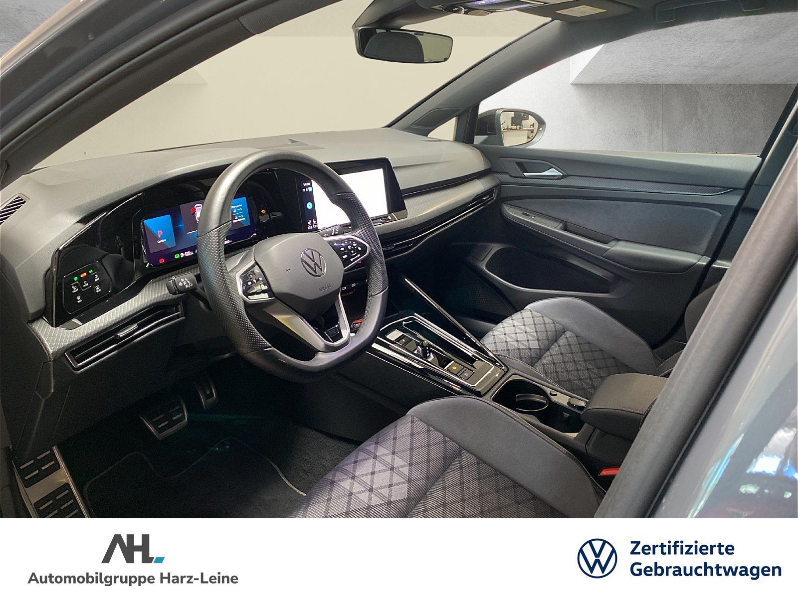 Volkswagen Golf Variant VIII 2.0 TDI R-Line - Samsaru's Car Outlet