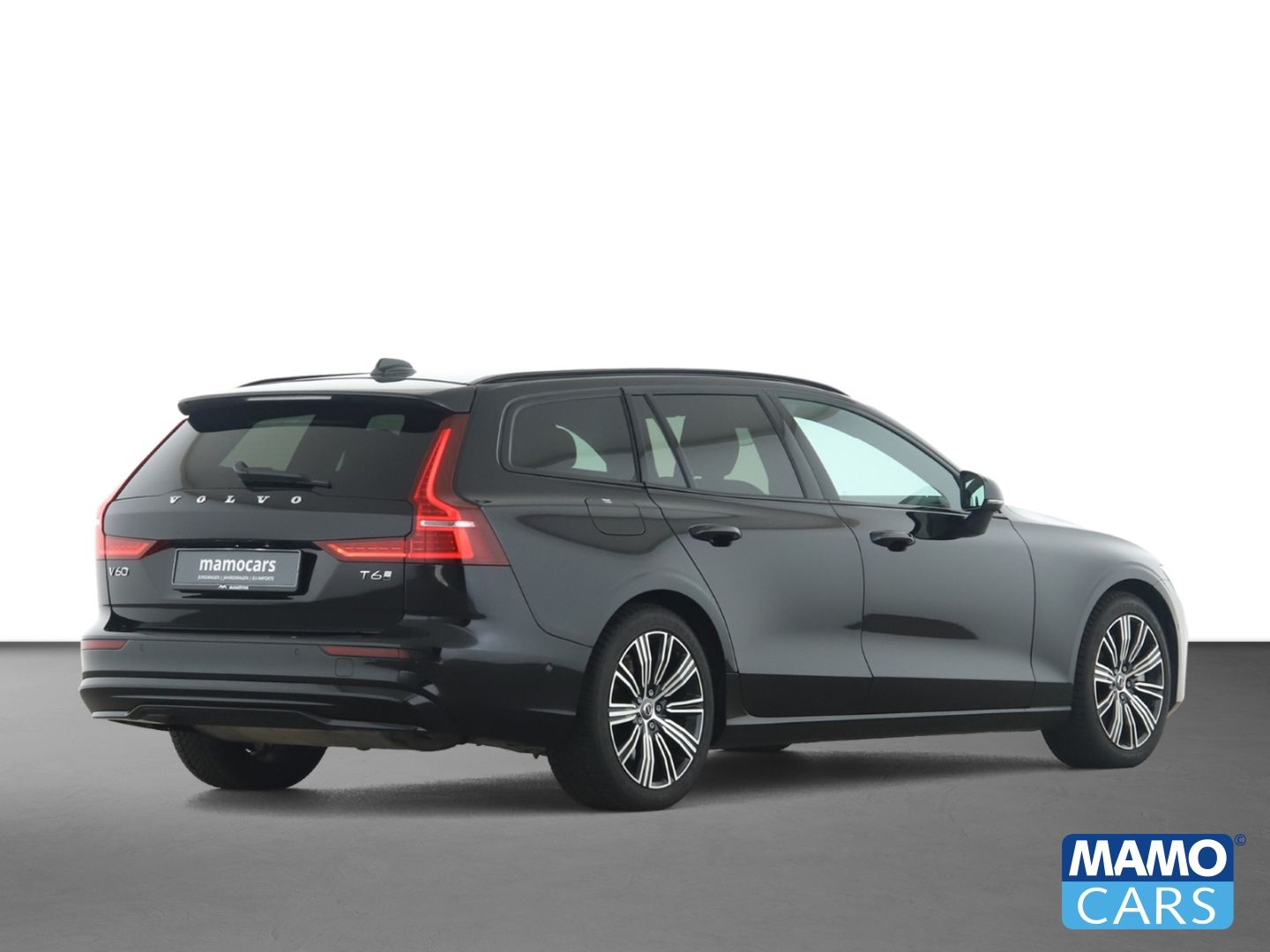 Volvo V60 T6 Recharge AWD Plus Dark Plug-In Hybrid
