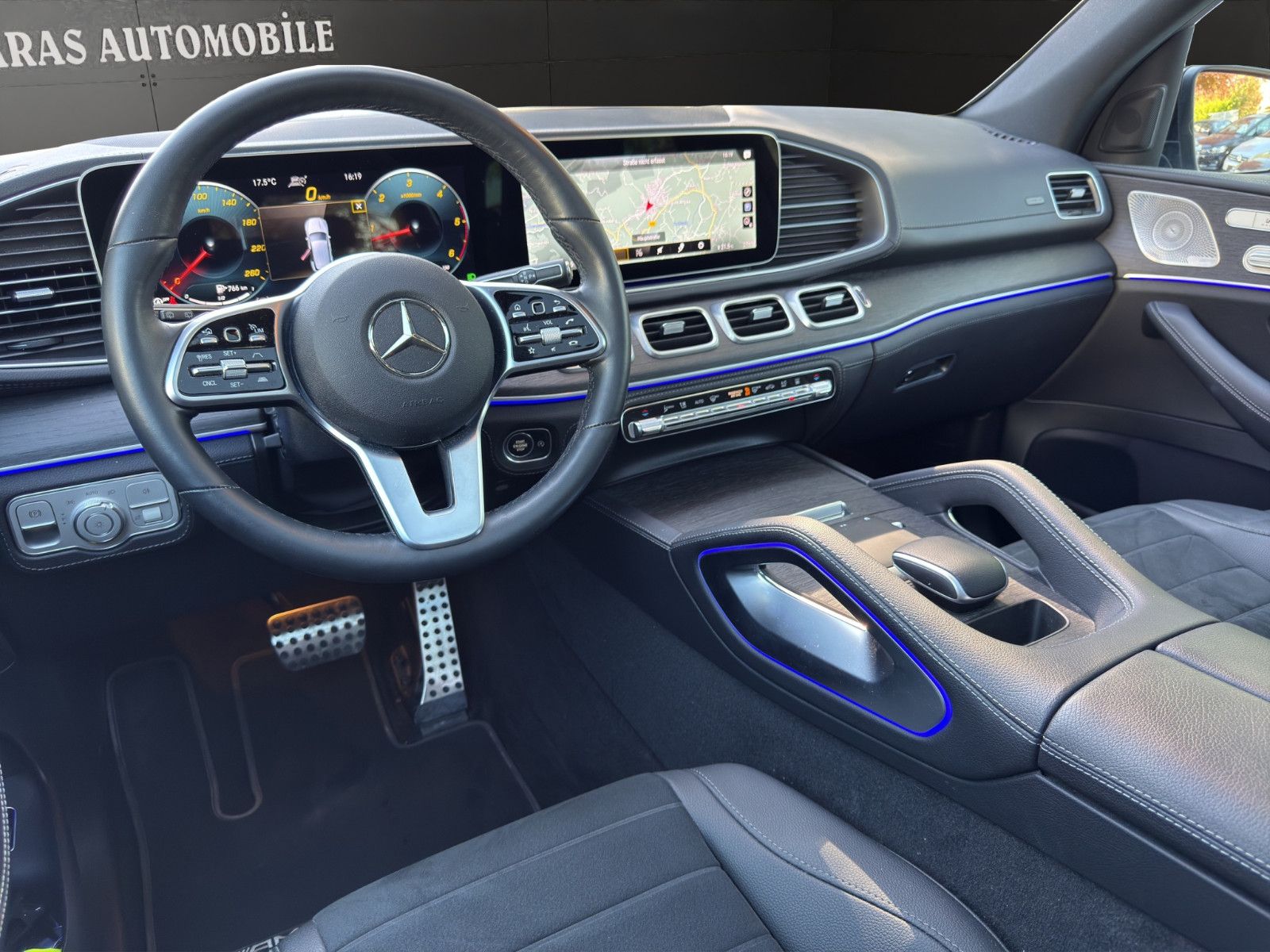 Mercedes-Benz GLE 400d 4Matic AMG Pano Burmester Standh.AHK