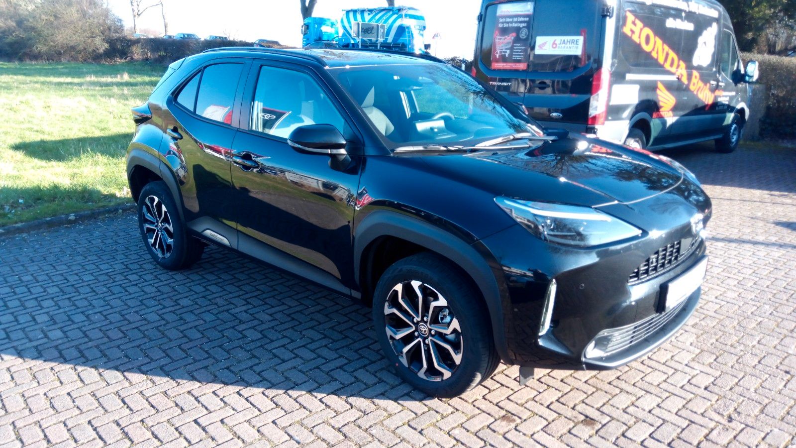 Toyota Yaris Cross 1,5-l-VVT-iE Teamplayer Safety P. V