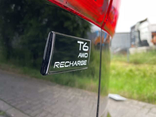 Volvo XC60 Plus Black Edition Recharge Plug-In Hybrid