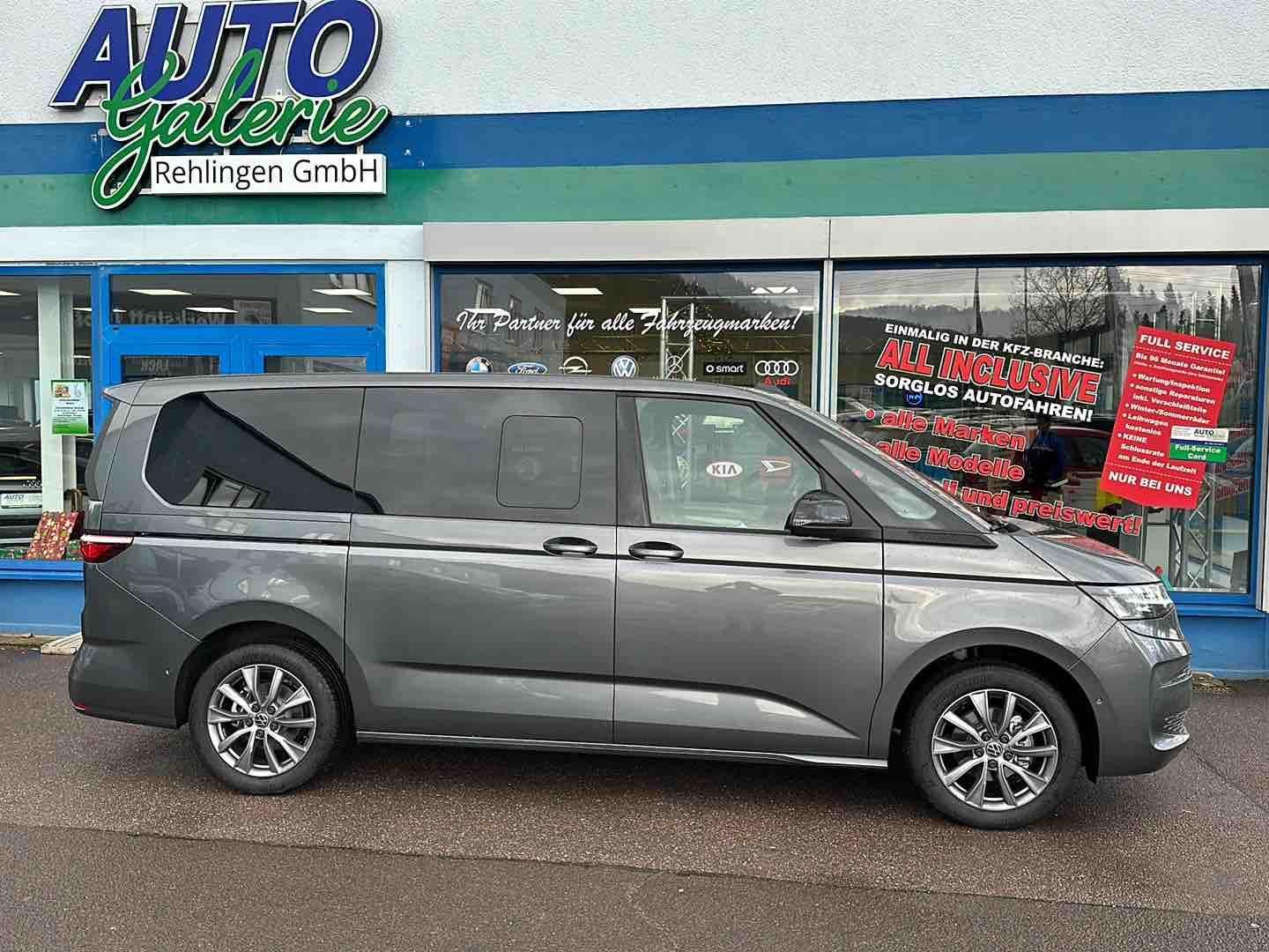 Volkswagen T7 Multivan 2.0 TDI Life - Samsaru's Car Outlet