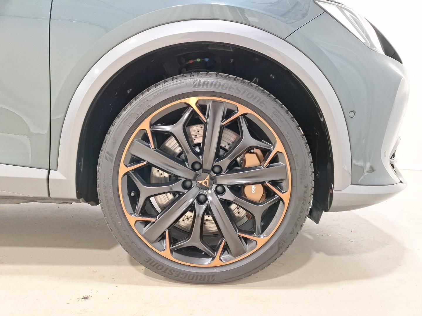 Cupra Formentor 1.4 TSI DSG VZ e-Hybrid Pano|AHK|Bremb