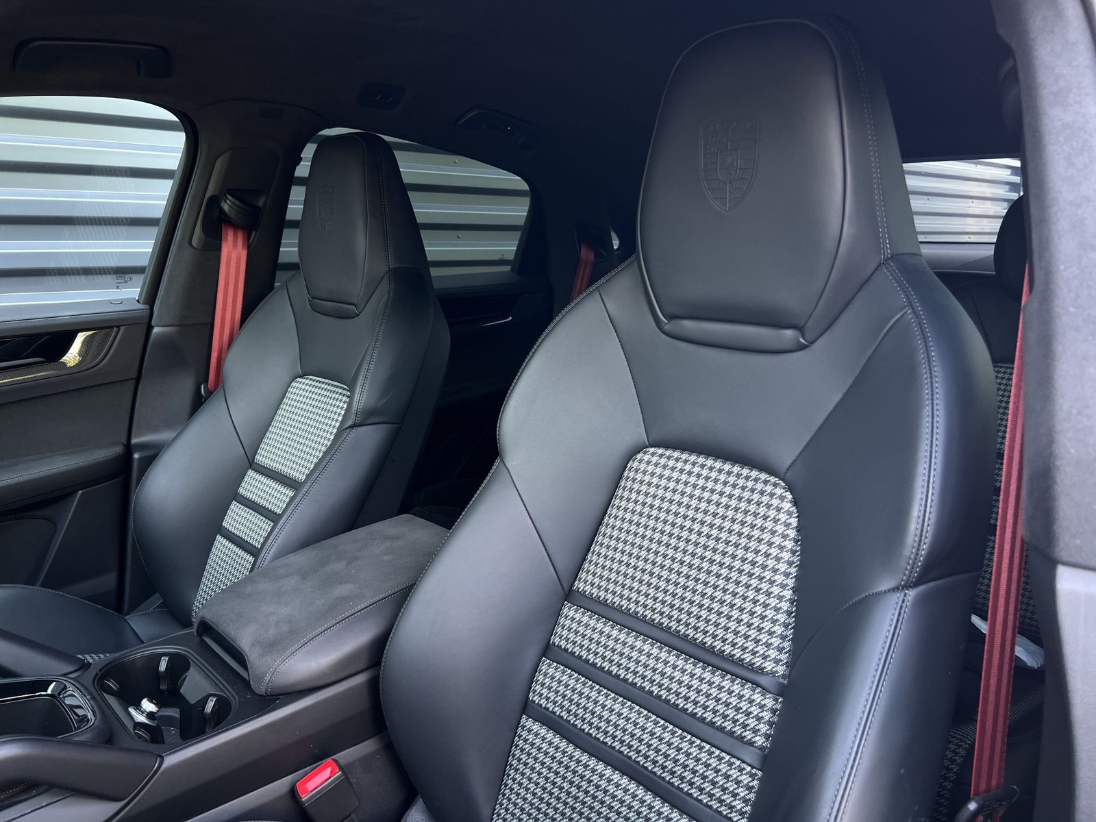 Porsche Cayenne GTS Coupe | PDCC | Hinterachslenkung |