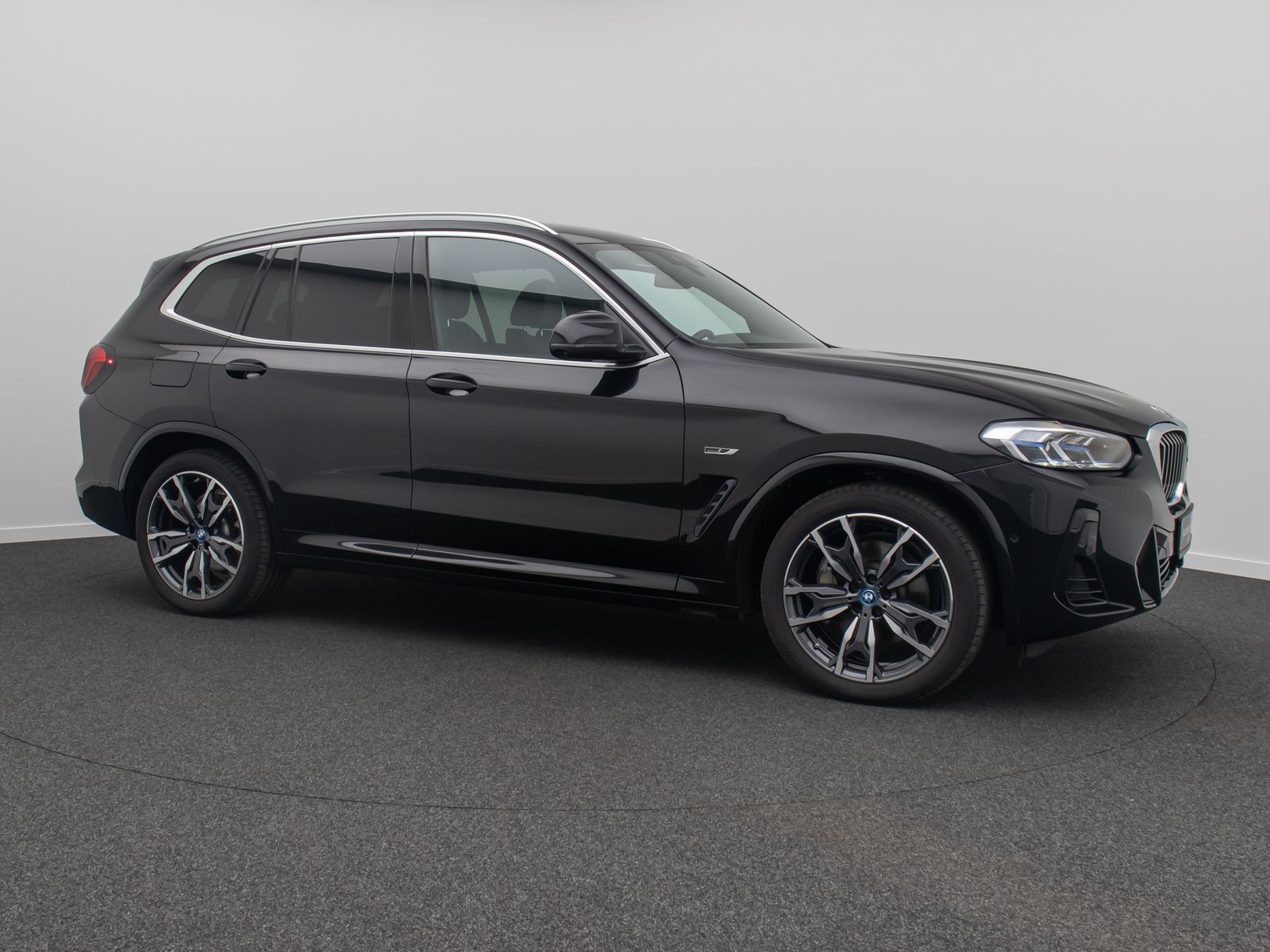 BMW X3 xD30e M Sport - Samsaru's Car Outlet