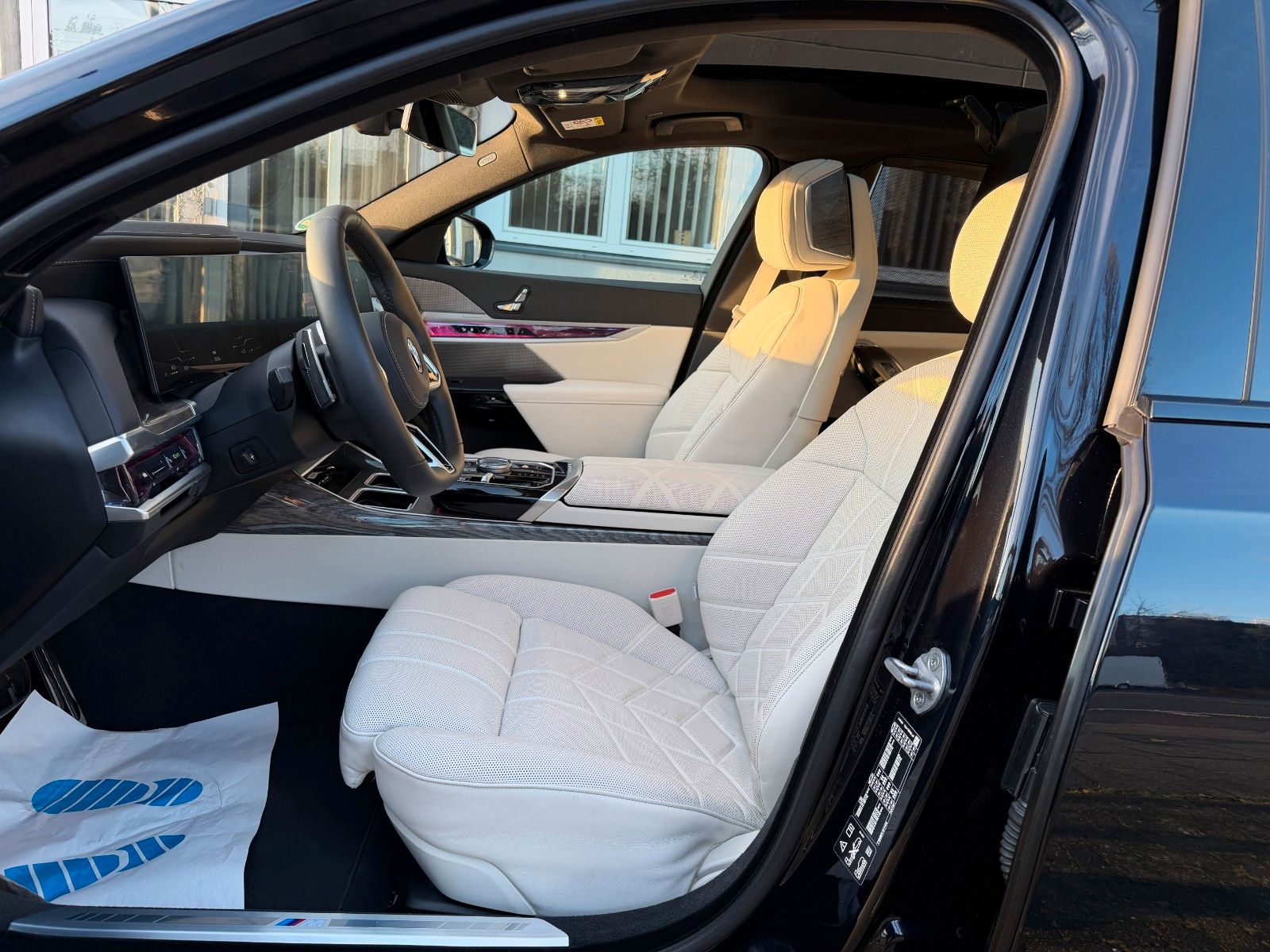 BMW 740 d xDrive M Sport Pro/Fond Enter/UPE 157.000€