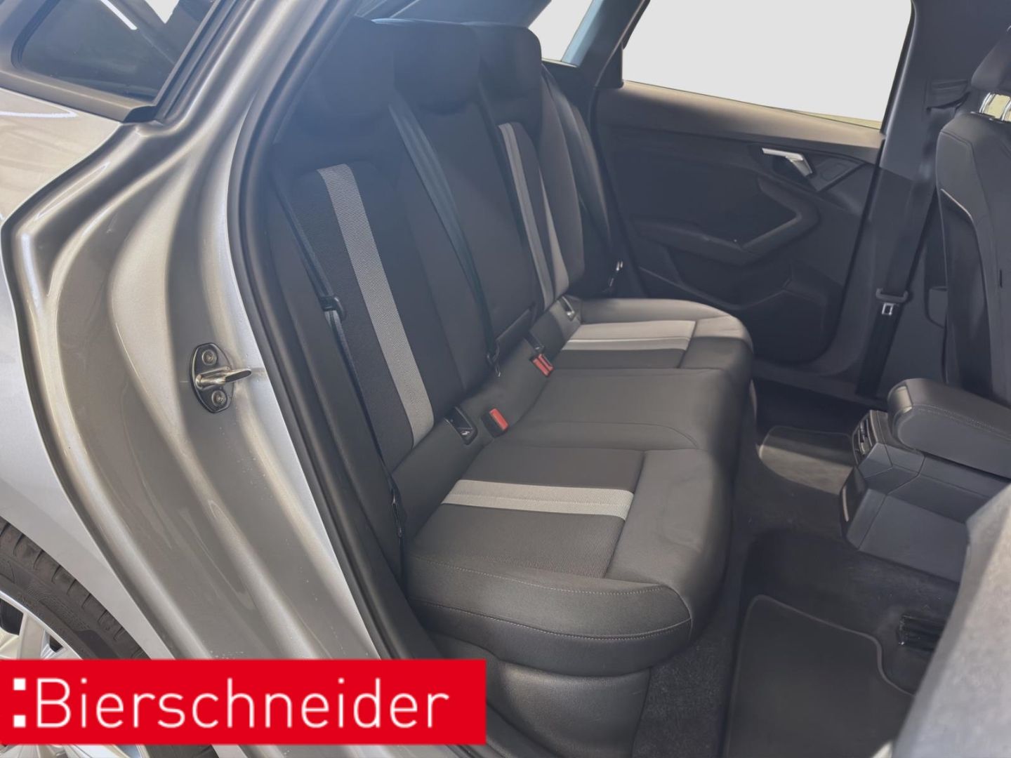 Audi A3 Sportback 2.0 TDI S tronic 35 advanced REAR A