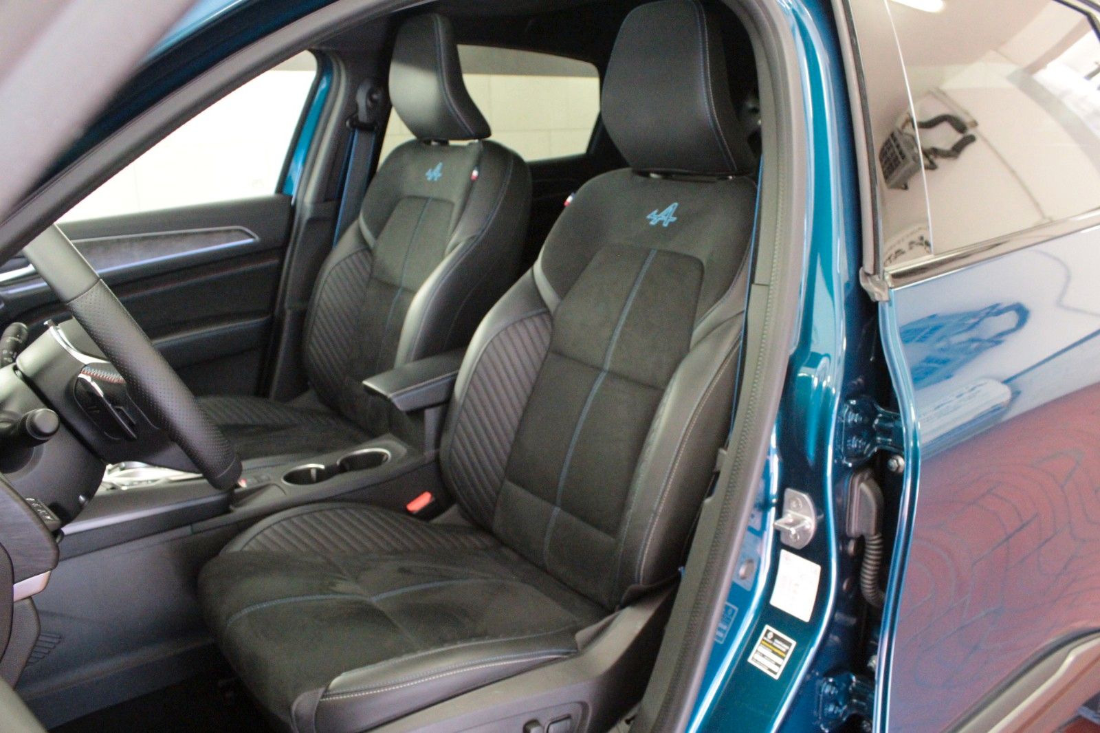 Renault Arkana Mild Hybrid - Samsaru's Car Outlet