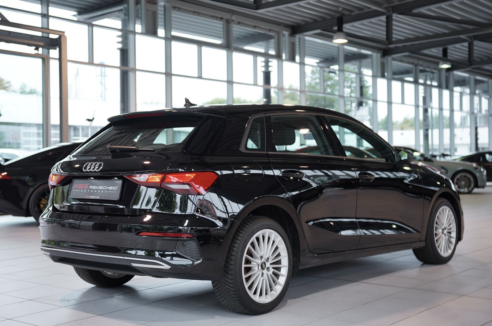Audi A3 30 TFSI Sportback advanced S-Tr. 1.H *Virtual