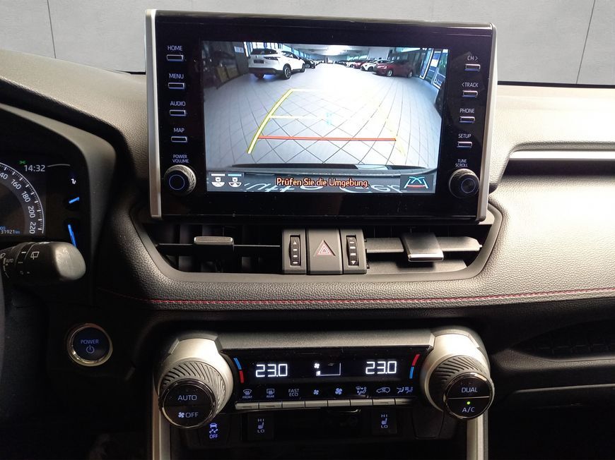 Toyota RAV 4 Plug-in-Hybrid - Samsaru's Car Outlet