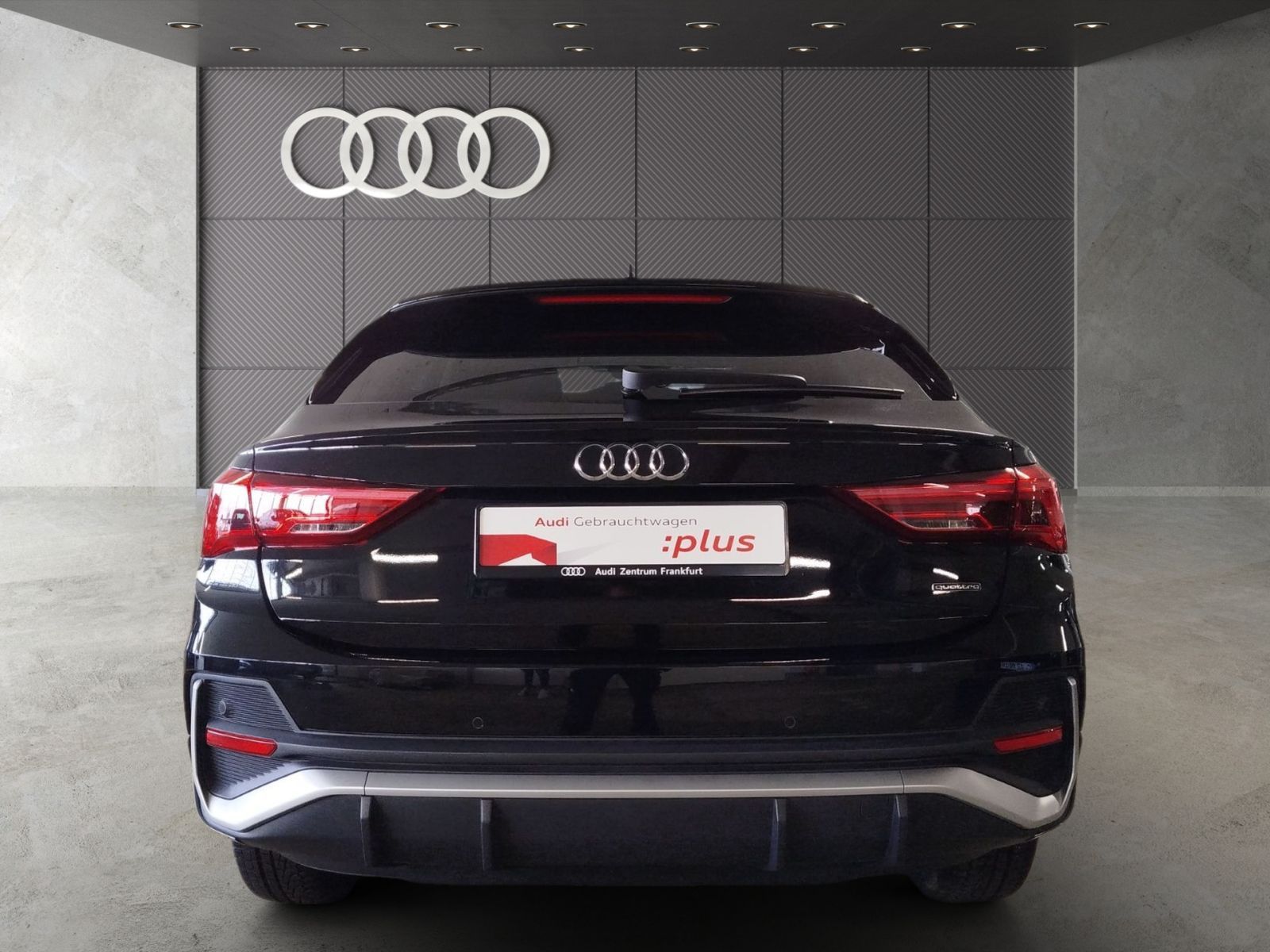 Audi Q3 Sportback 40 TFSI quattro S line - Samsaru's Car Outlet