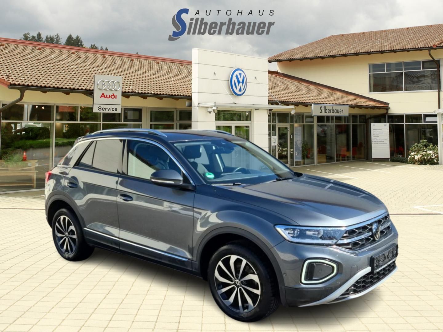 Volkswagen T-ROC Style 1.5 TSI DSG Style - Samsaru's Car Outlet